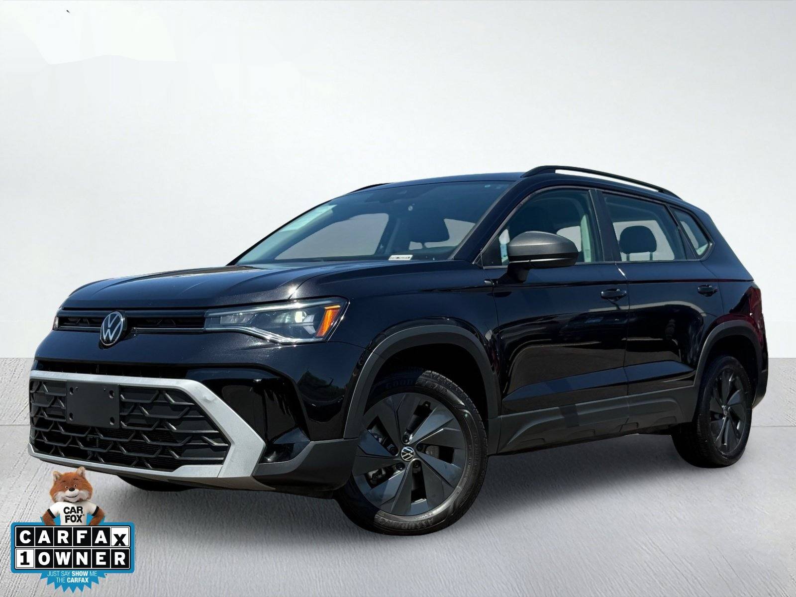 2025 Volkswagen Taos 1.5T S — photo 1