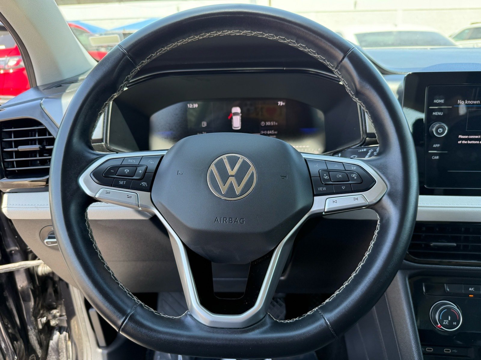 2025 Volkswagen Taos 1.5T S — photo 15 thumbnail