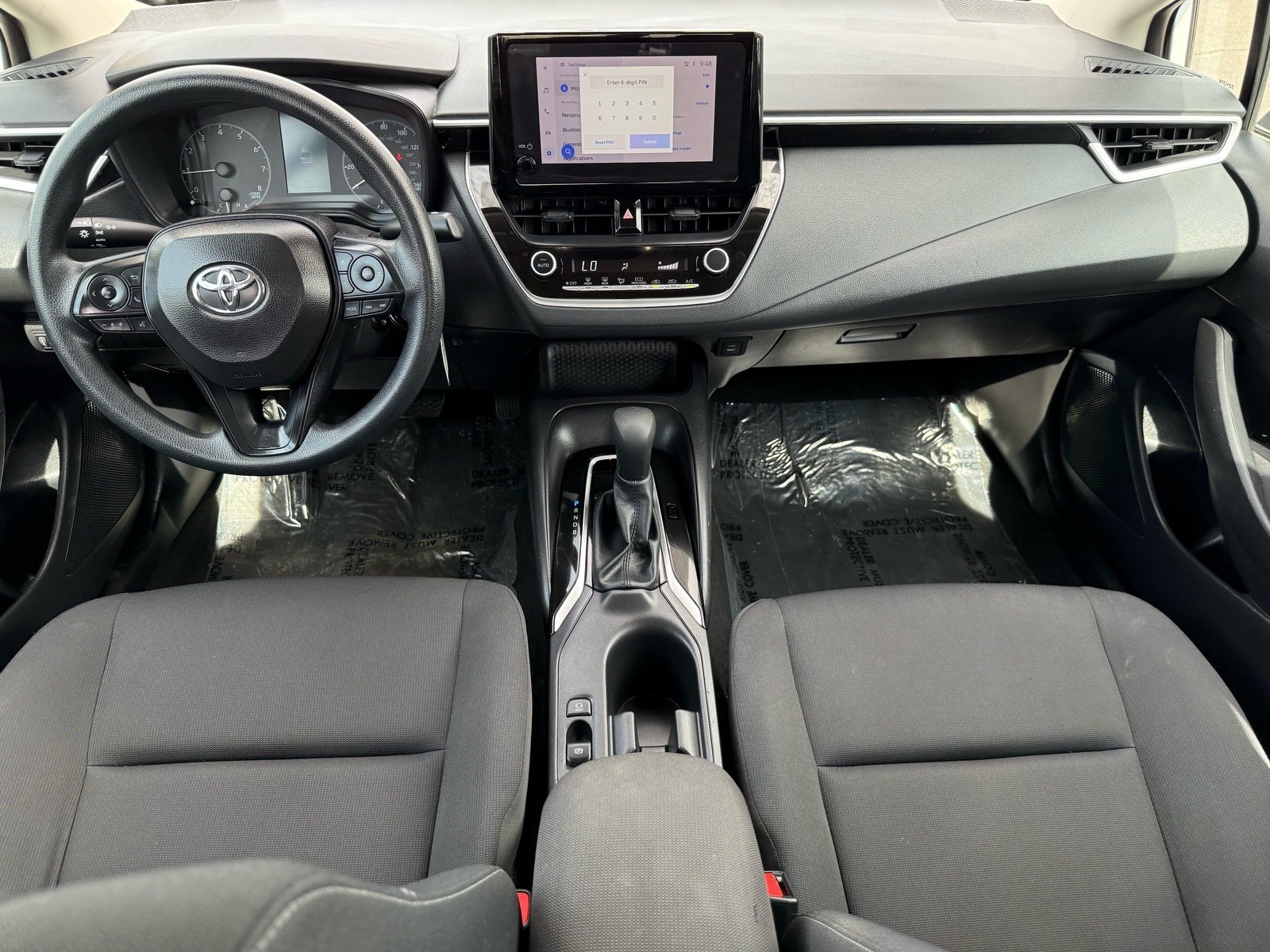 2025 Toyota Corolla LE — photo 26 thumbnail