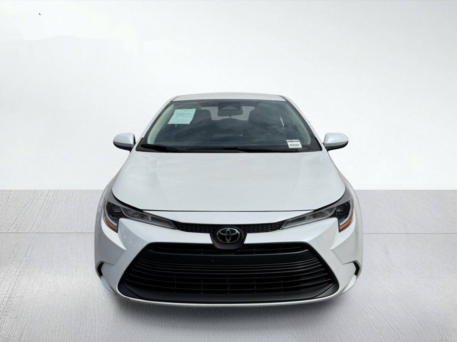 2025 Toyota Corolla LE — photo 5 thumbnail