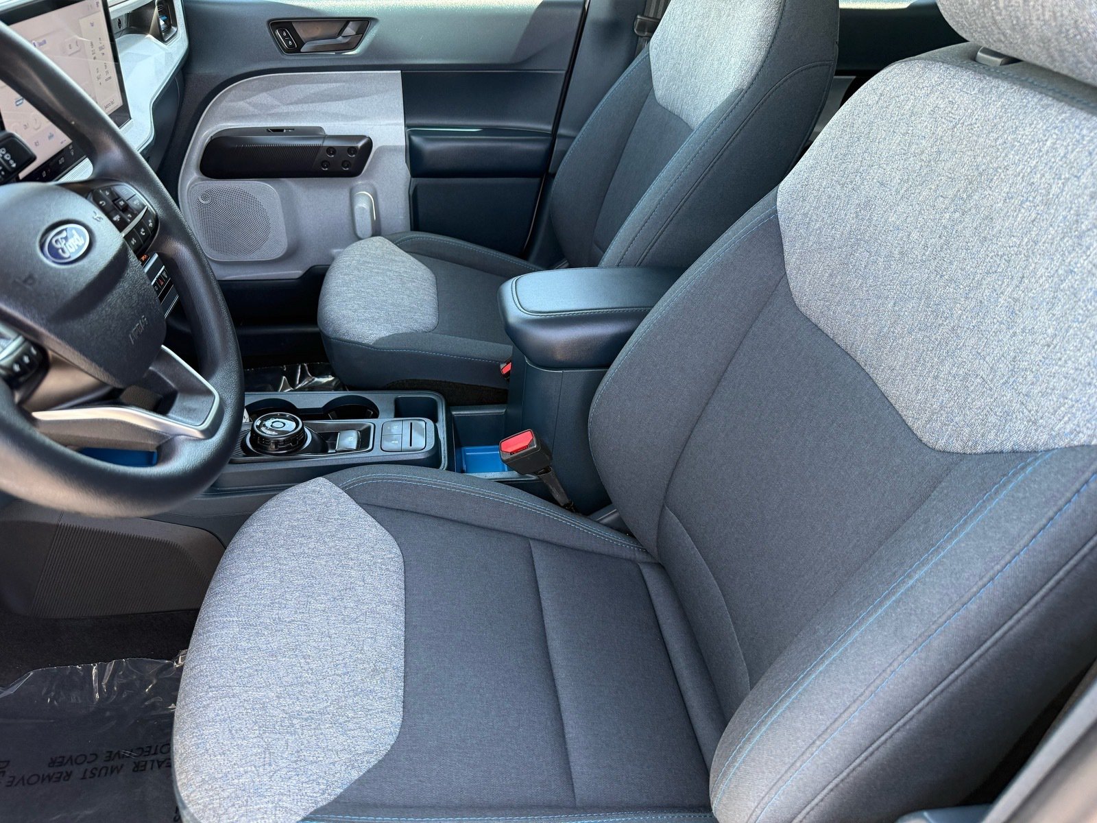 2026 Ford Maverick XLT — photo 12 thumbnail