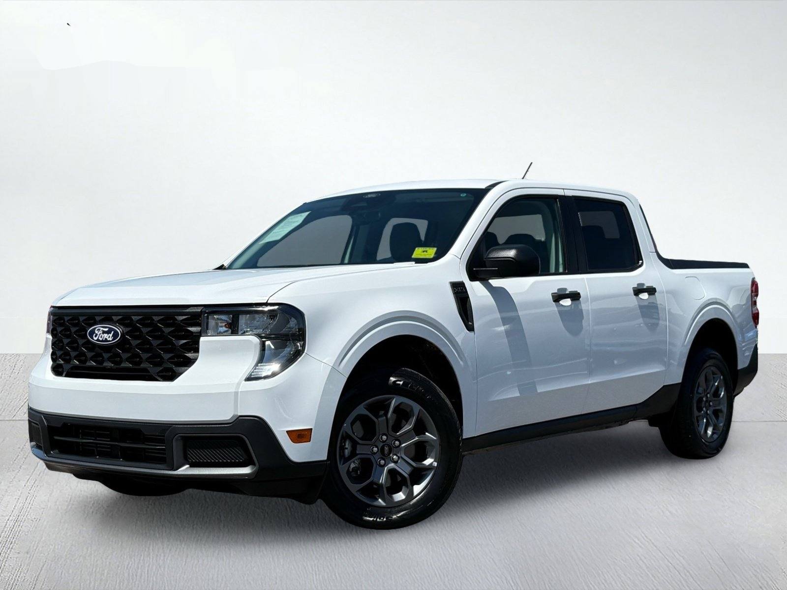 2026 Ford Maverick XLT — photo 2 thumbnail