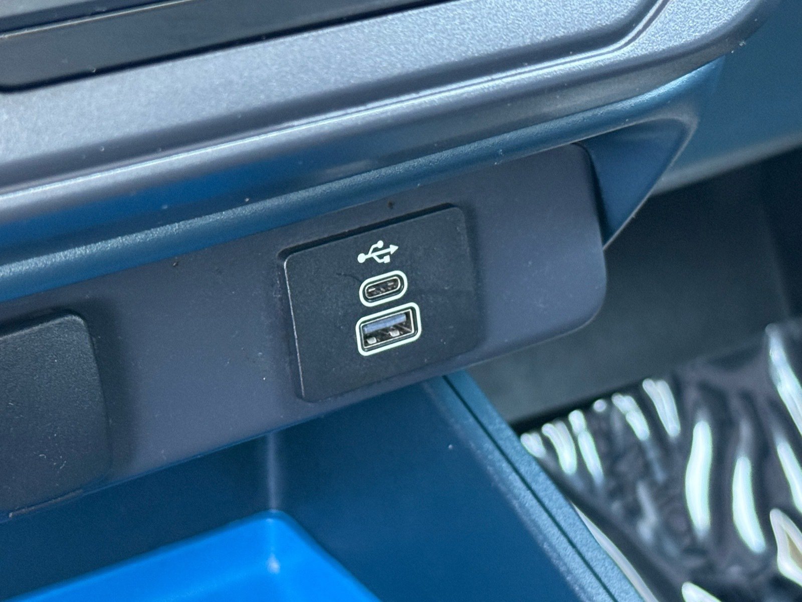 2026 Ford Maverick XLT — photo 23 thumbnail