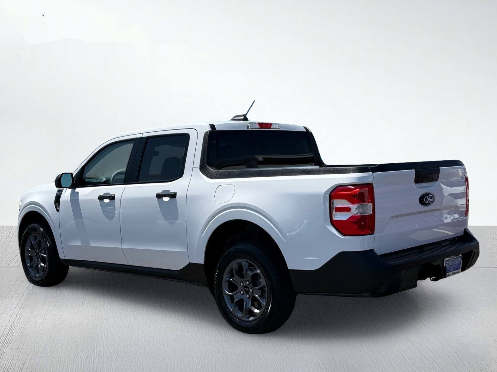 2026 Ford Maverick XLT — photo 4 thumbnail