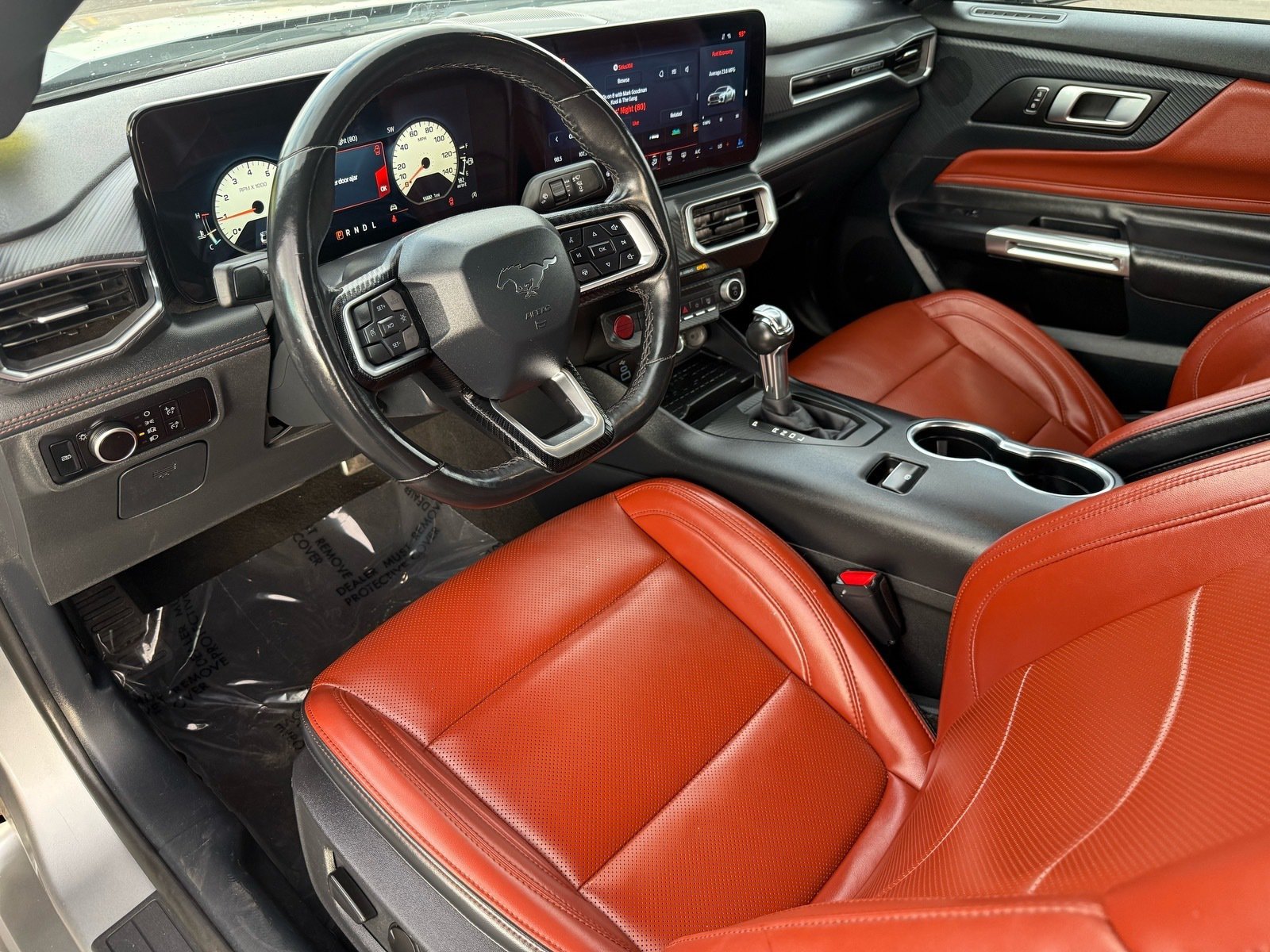 2024 Ford Mustang EcoBoost Premium — photo 11 thumbnail