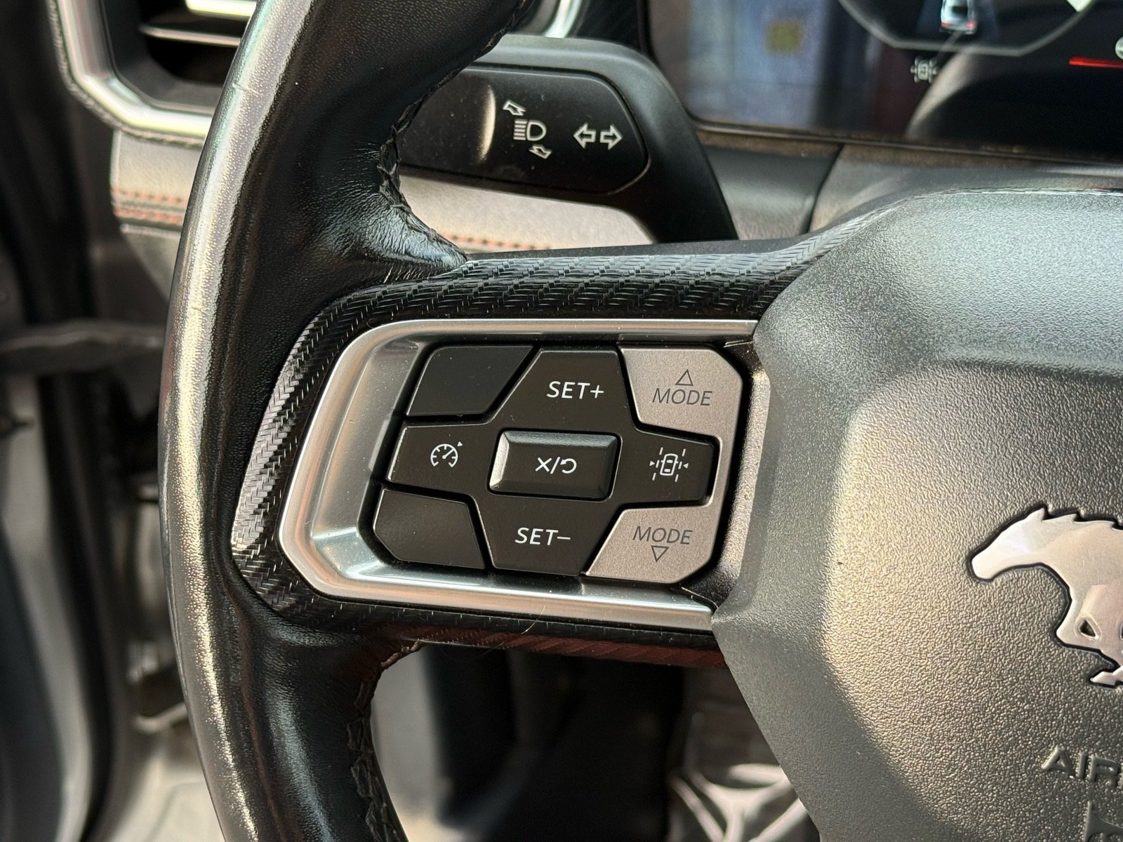 2024 Ford Mustang EcoBoost Premium — photo 16 thumbnail