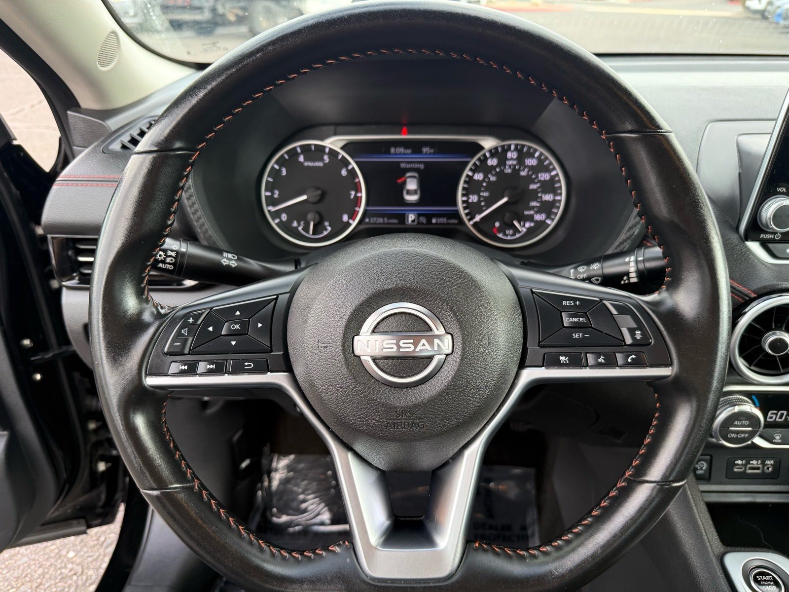 2025 Nissan Sentra SR — photo 14 thumbnail