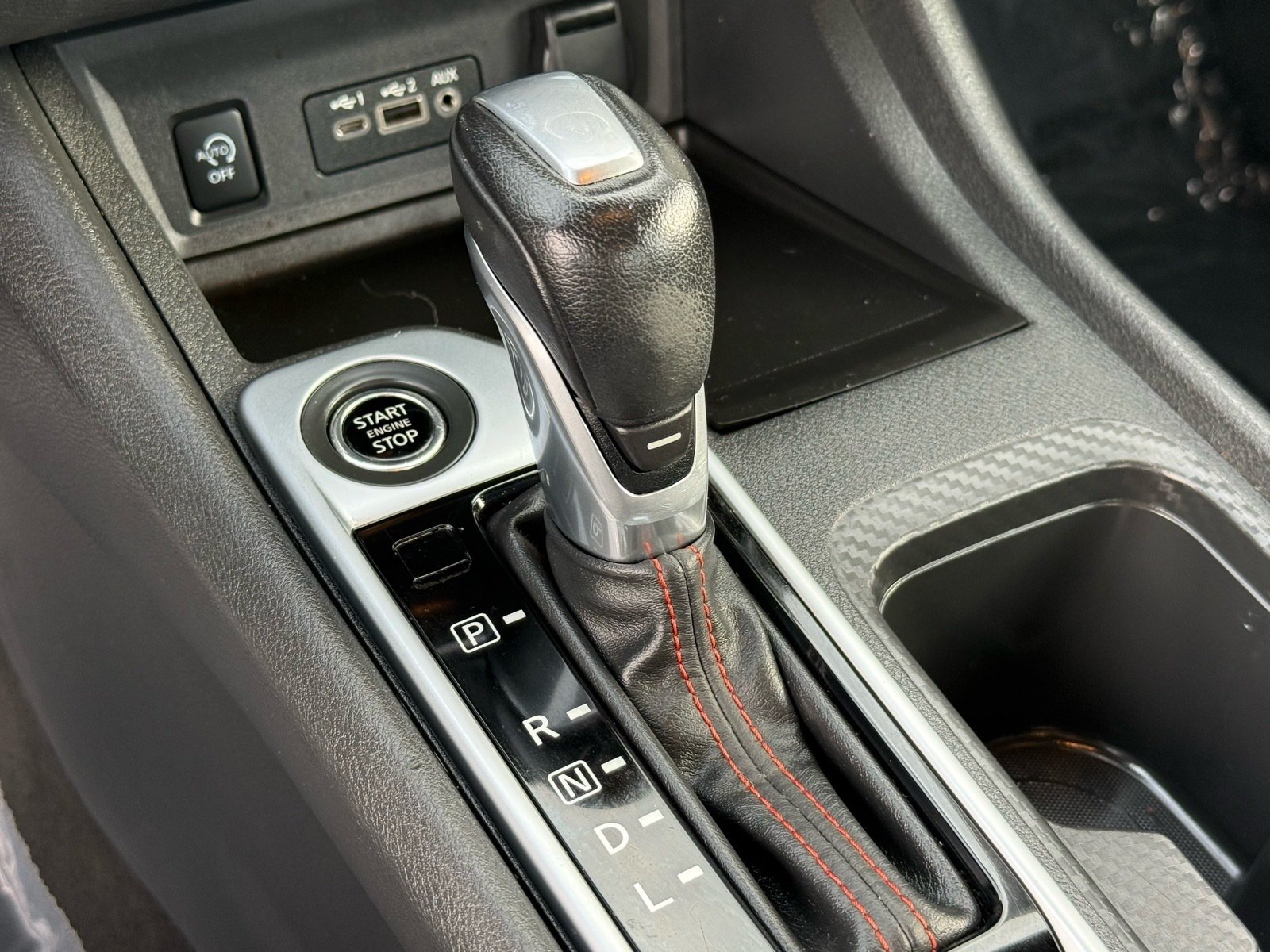 2025 Nissan Sentra SR — photo 23 thumbnail
