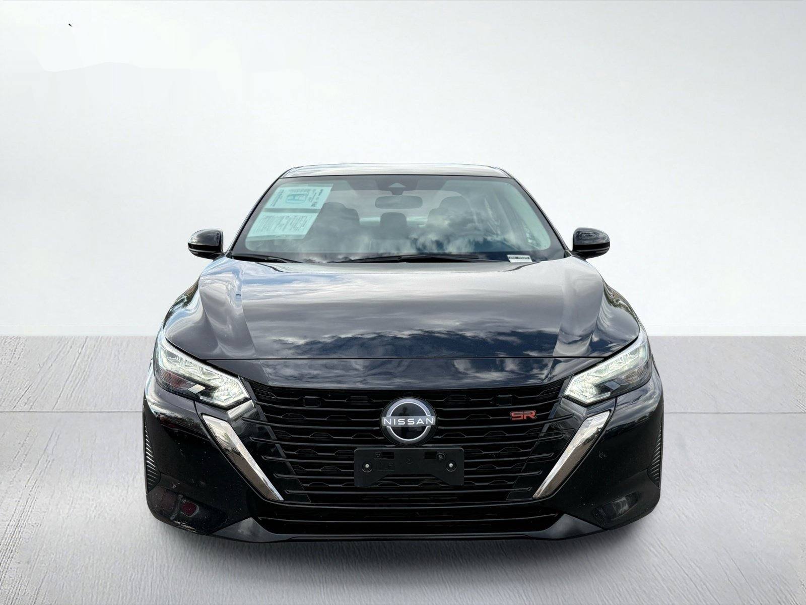 2025 Nissan Sentra SR — photo 4 thumbnail