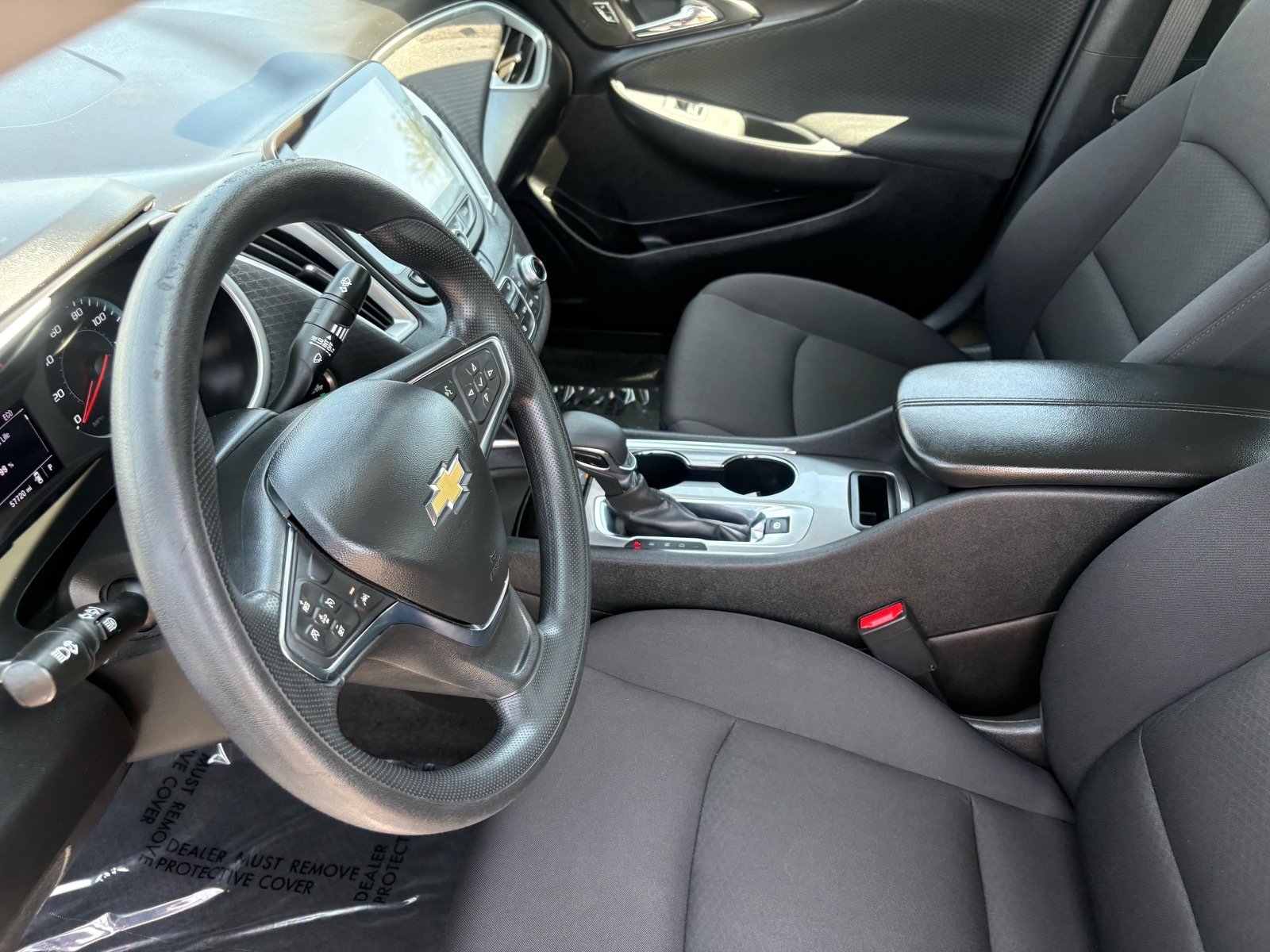 2024 Chevrolet Malibu LT — photo 12 thumbnail