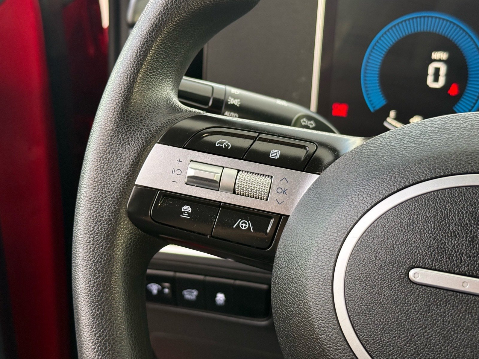 2025 Hyundai Tucson SEL — photo 16 thumbnail