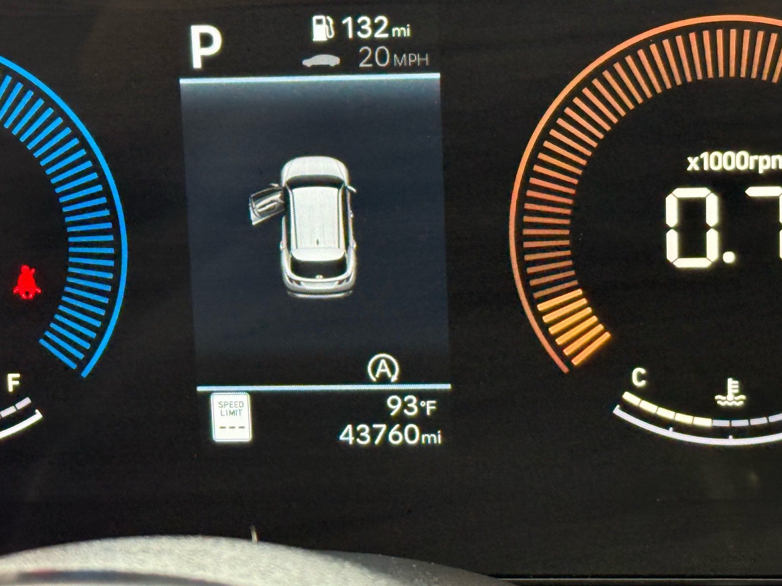 2025 Hyundai Tucson SEL — photo 19 thumbnail