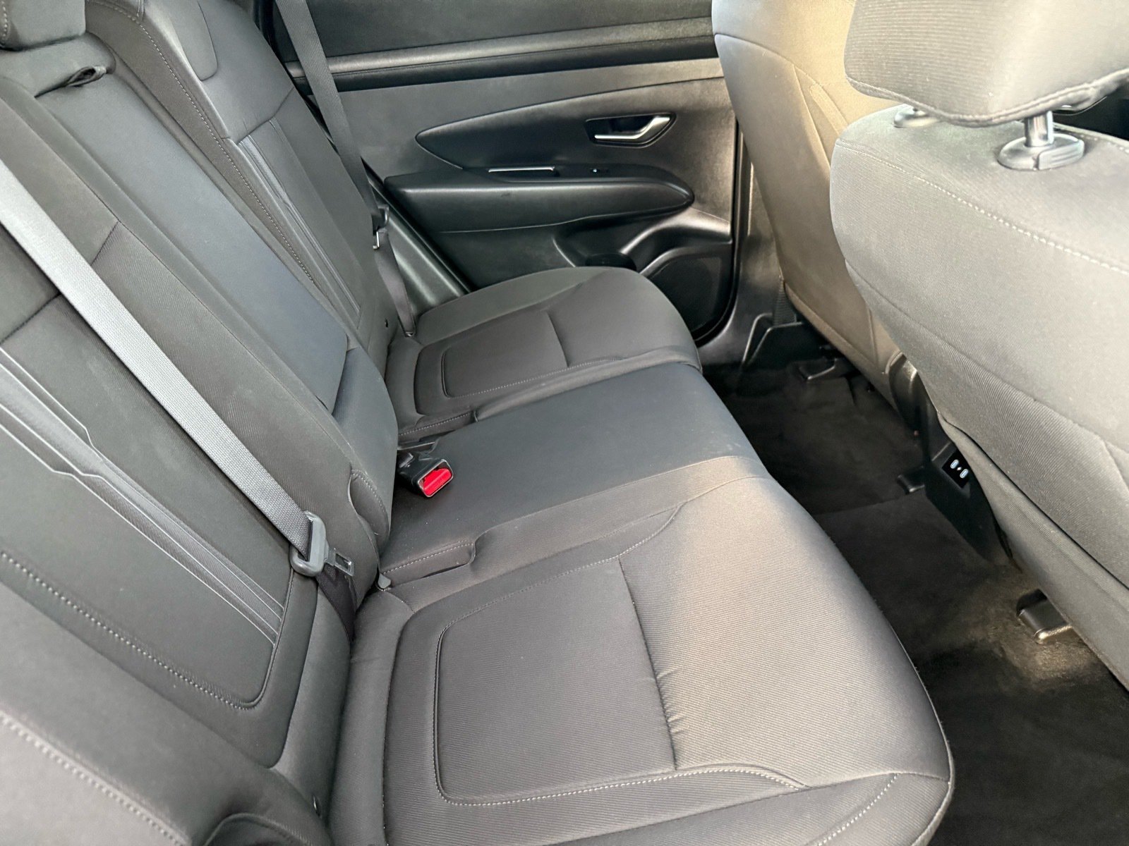 2025 Hyundai Tucson SEL — photo 28 thumbnail
