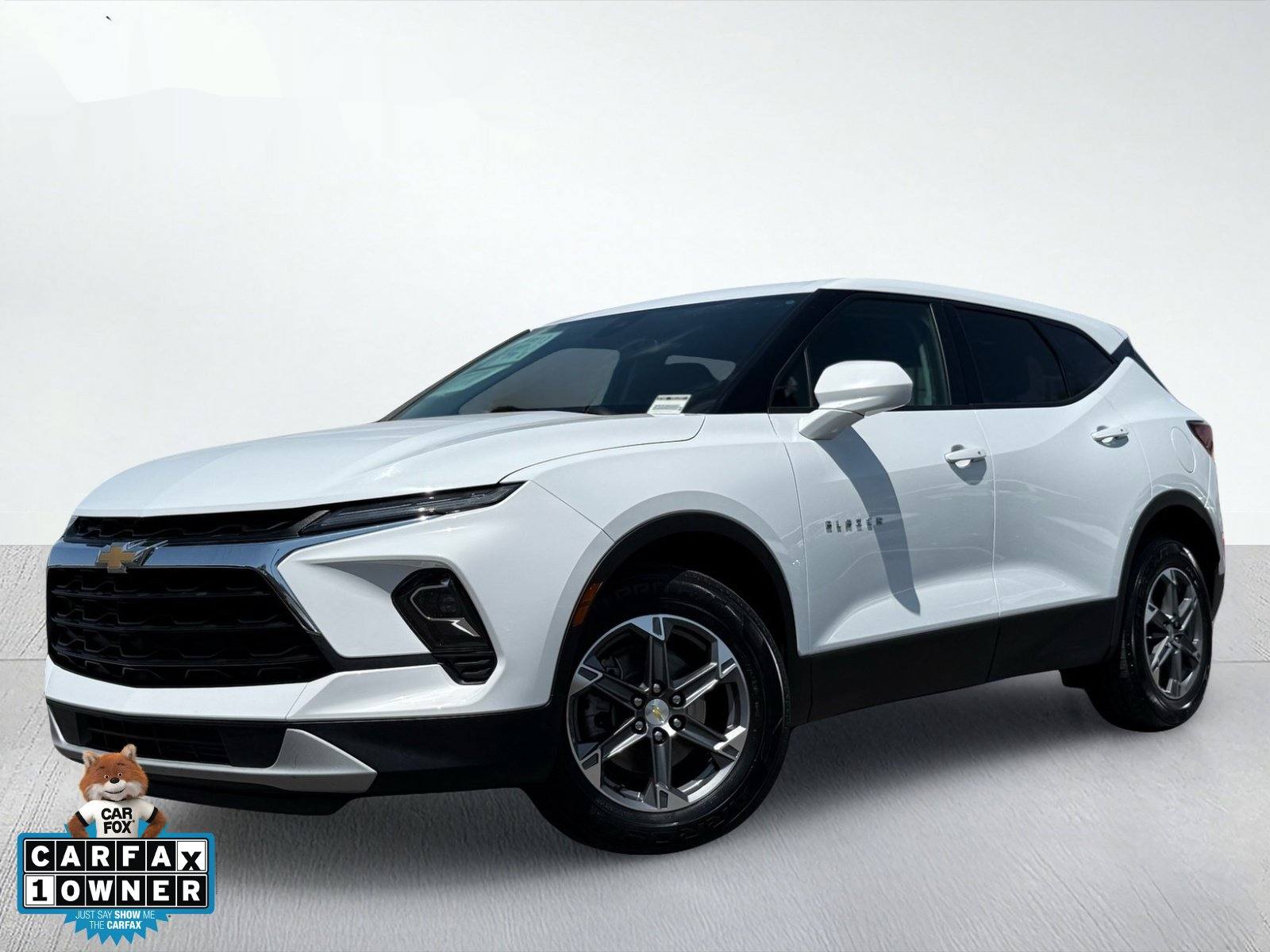 2025 Chevrolet Blazer LT — photo 1
