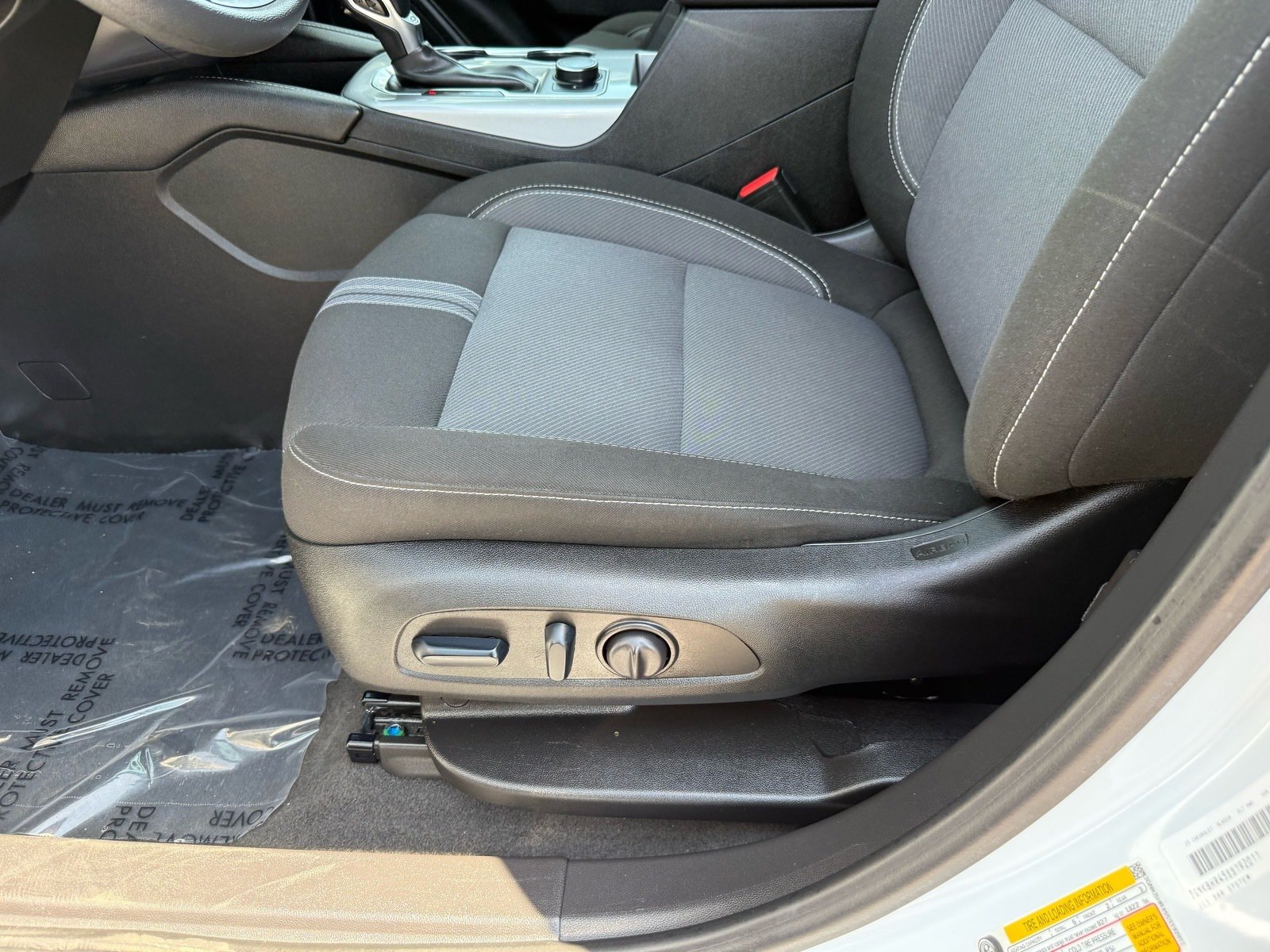 2025 Chevrolet Blazer LT — photo 13 thumbnail