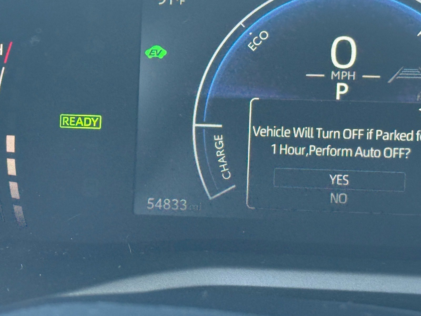 2025 Toyota Camry LE — photo 19 thumbnail