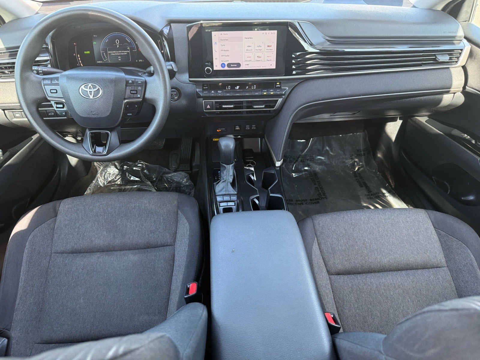 2025 Toyota Camry LE — photo 27 thumbnail