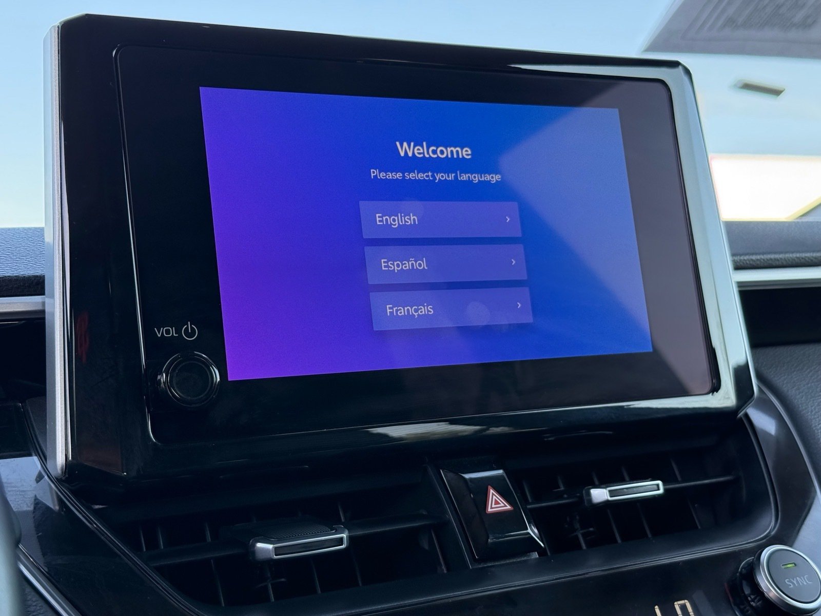 2025 Toyota Corolla Cross XLE — photo 19 thumbnail