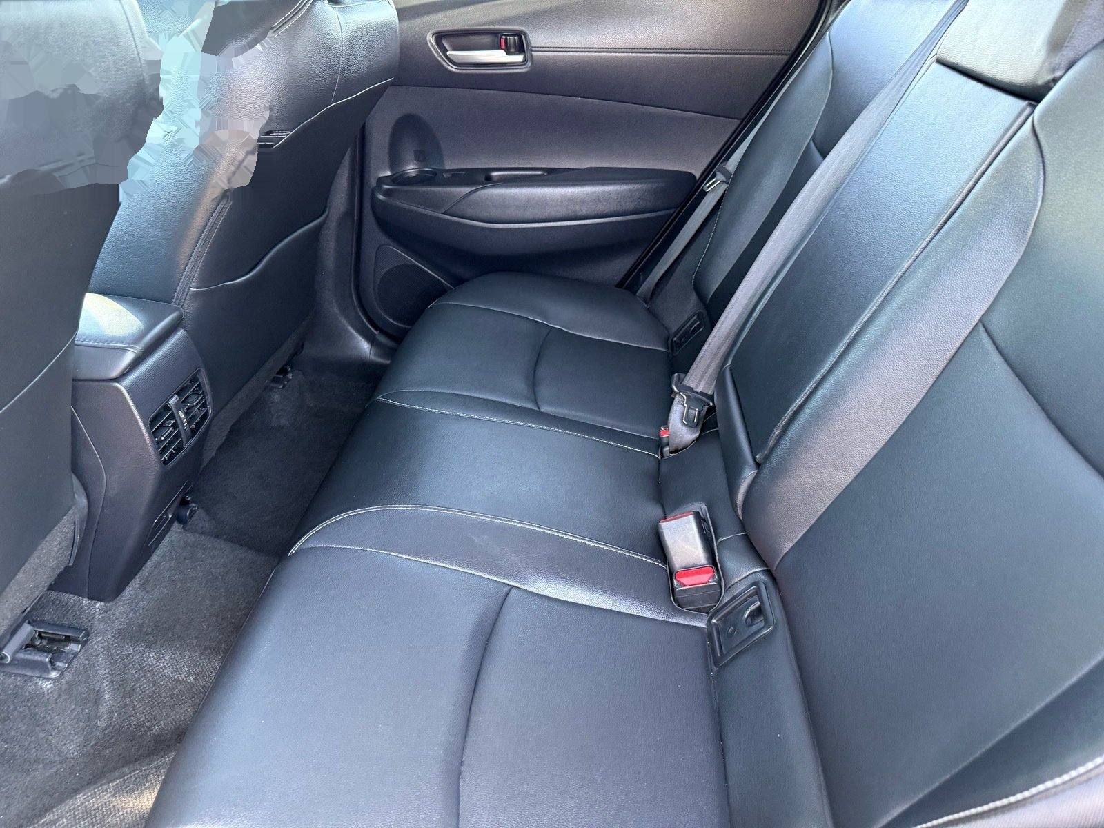 2025 Toyota Corolla Cross XLE — photo 25 thumbnail