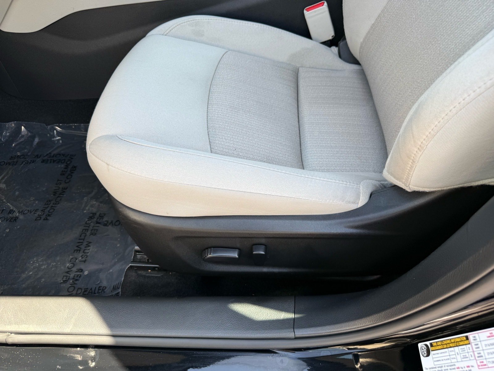 2025 Nissan Altima 2.5 SV — photo 13 thumbnail