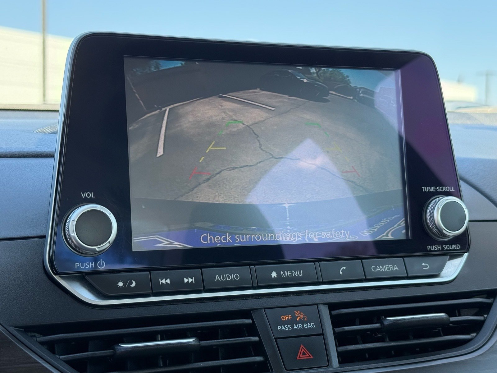2025 Nissan Altima 2.5 SV — photo 21 thumbnail