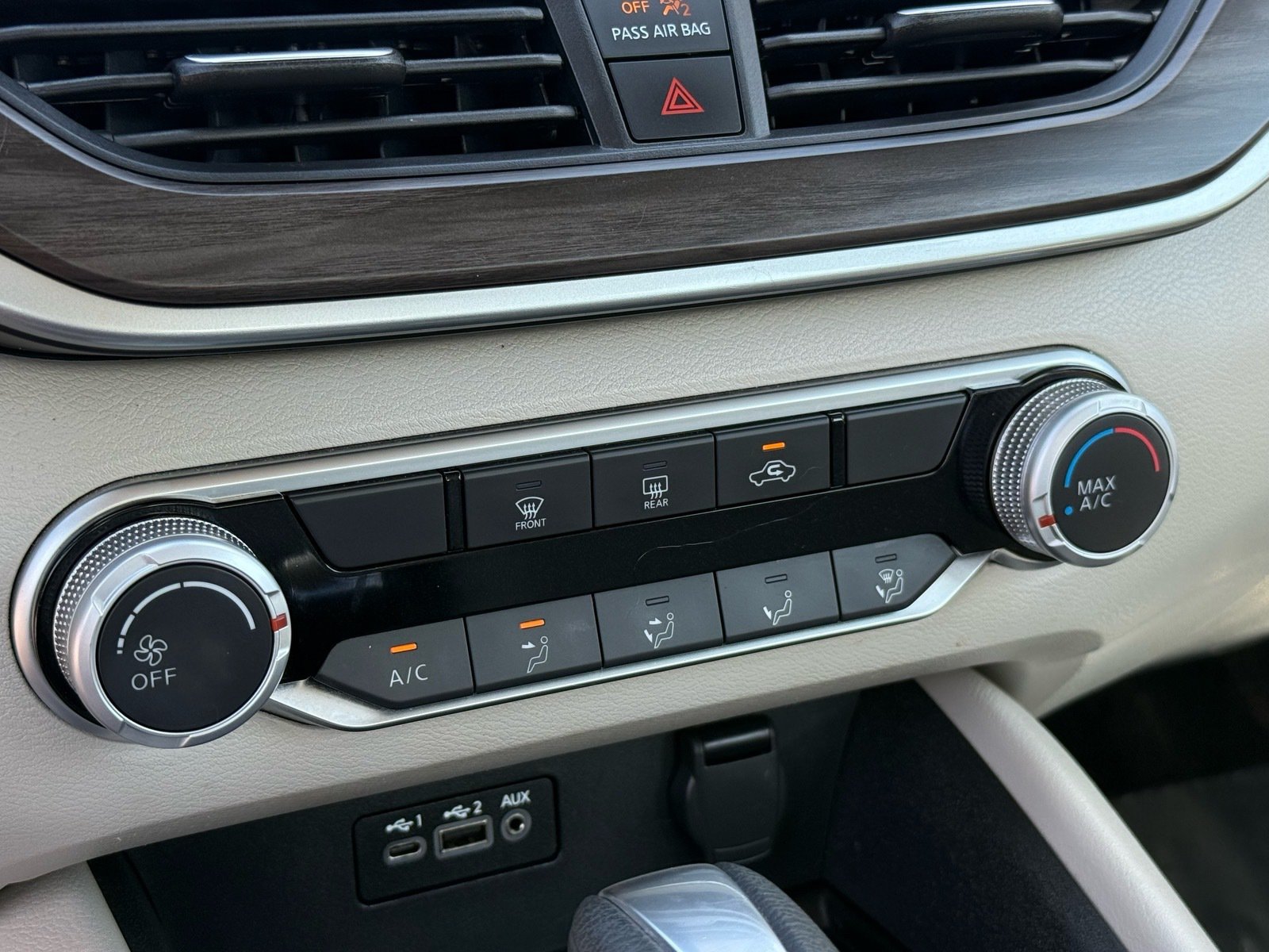 2025 Nissan Altima 2.5 SV — photo 22 thumbnail