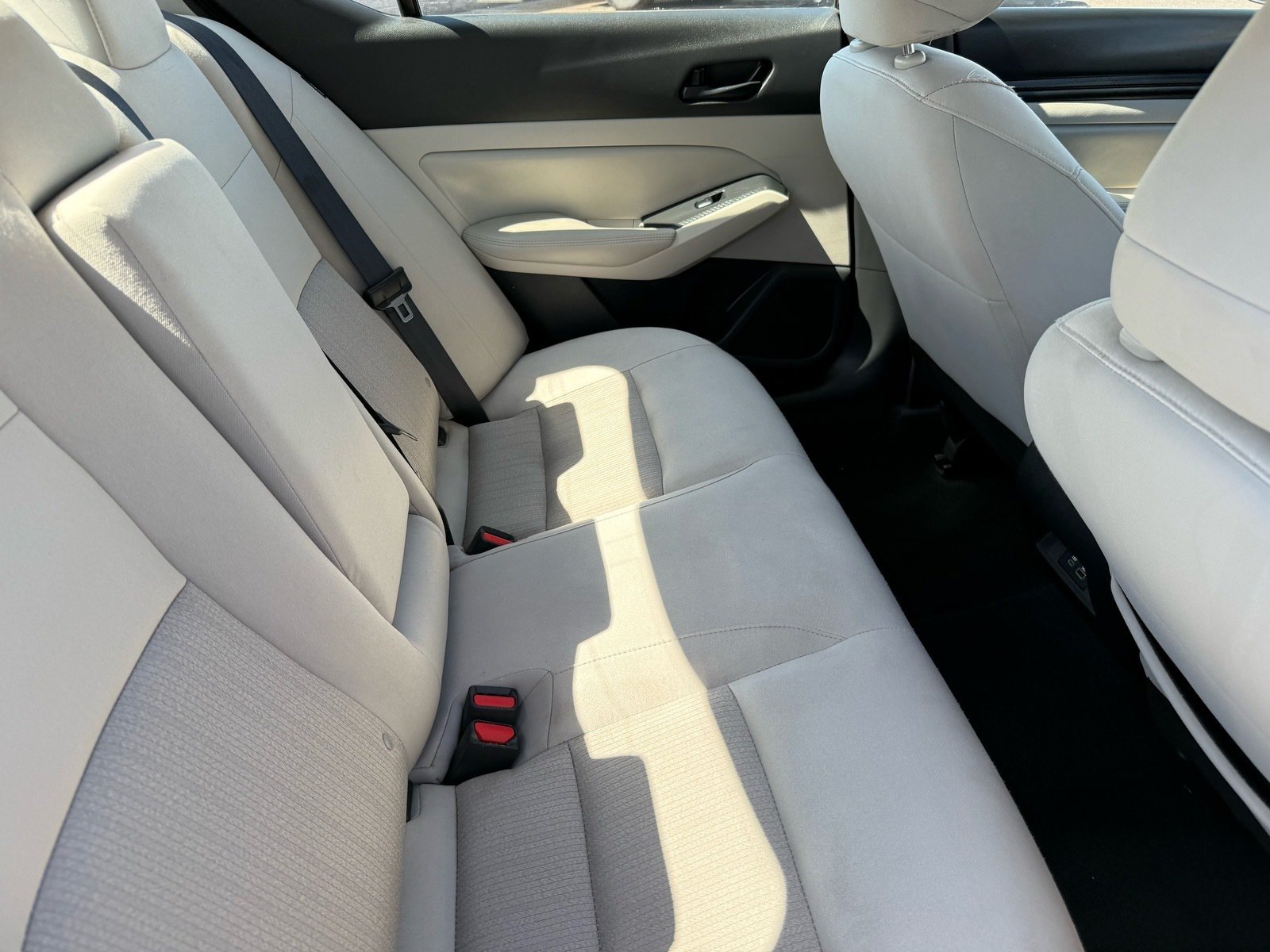 2025 Nissan Altima 2.5 SV — photo 28 thumbnail