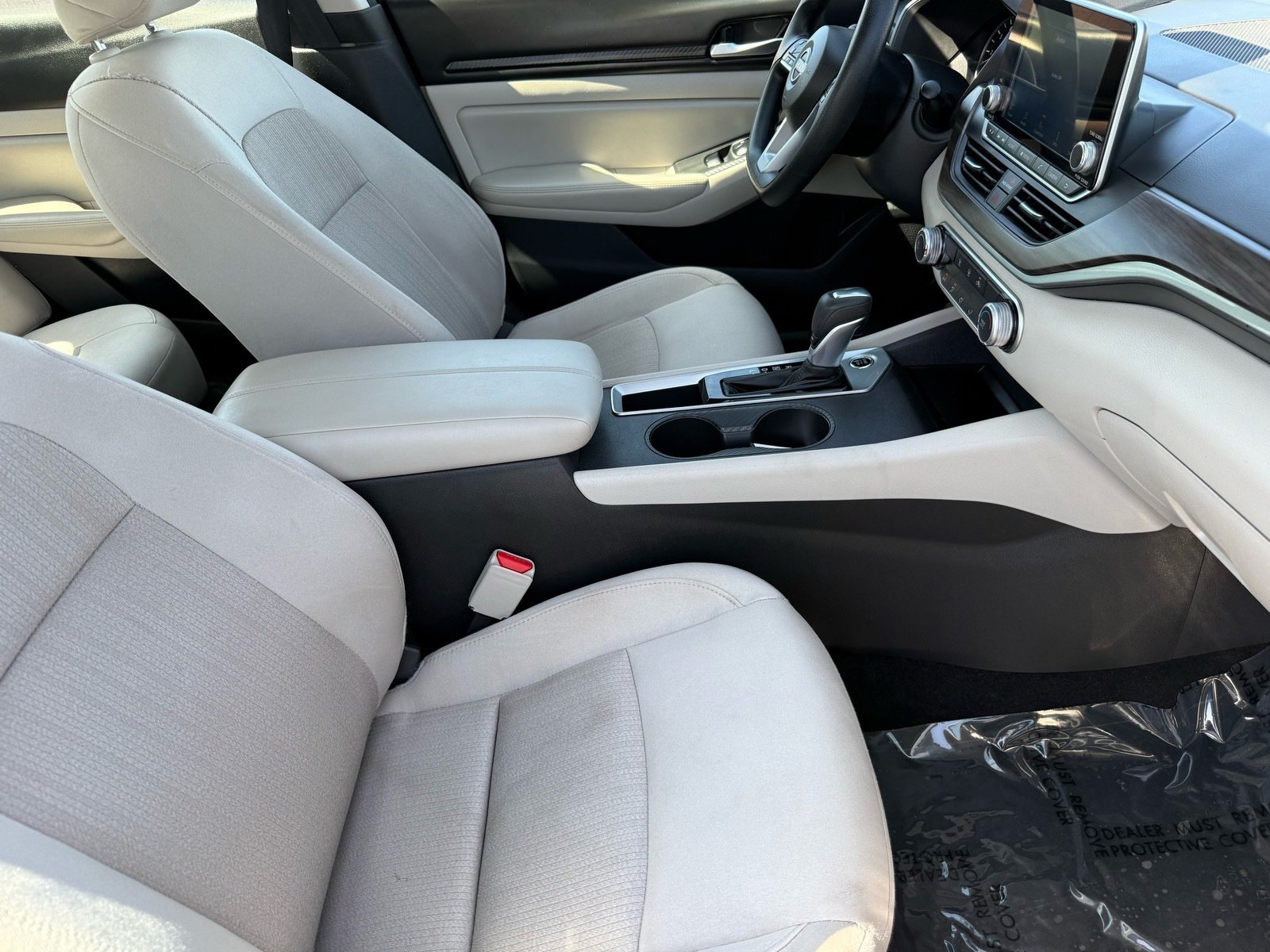 2025 Nissan Altima 2.5 SV — photo 30 thumbnail