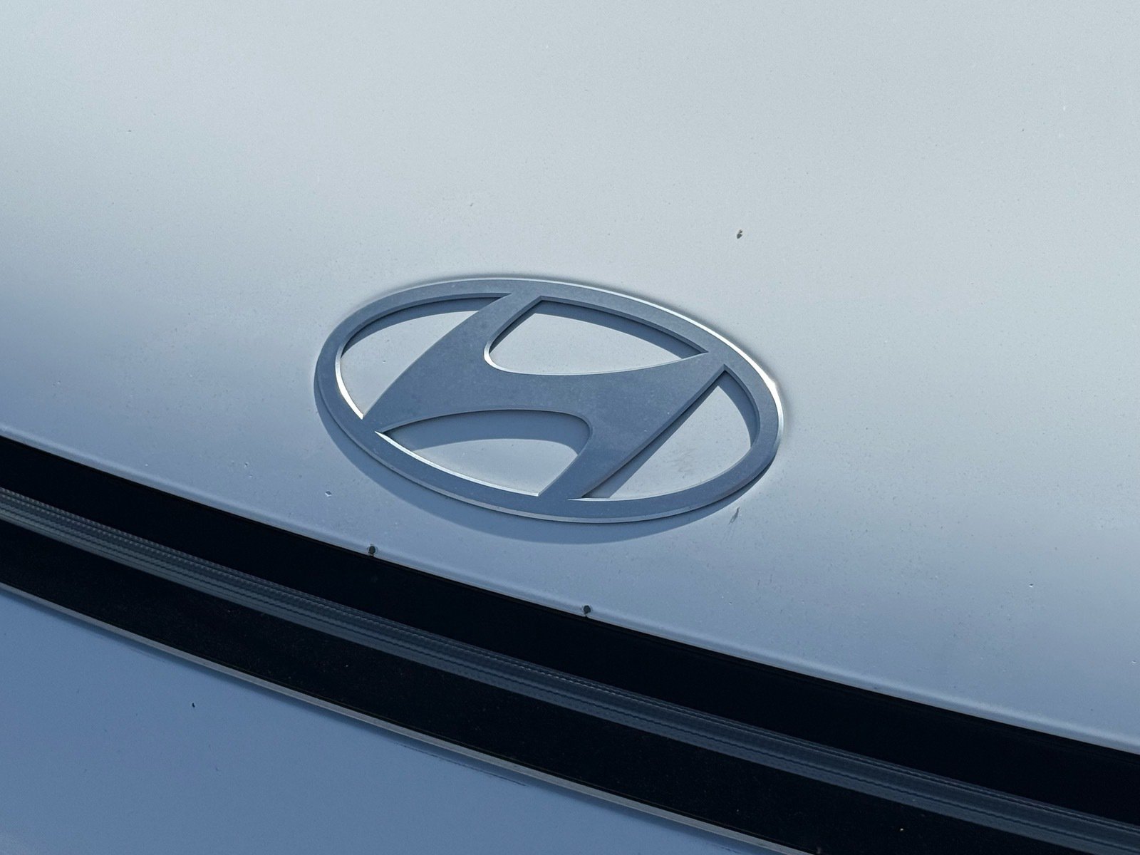 2024 Hyundai Kona N Line — photo 32 thumbnail