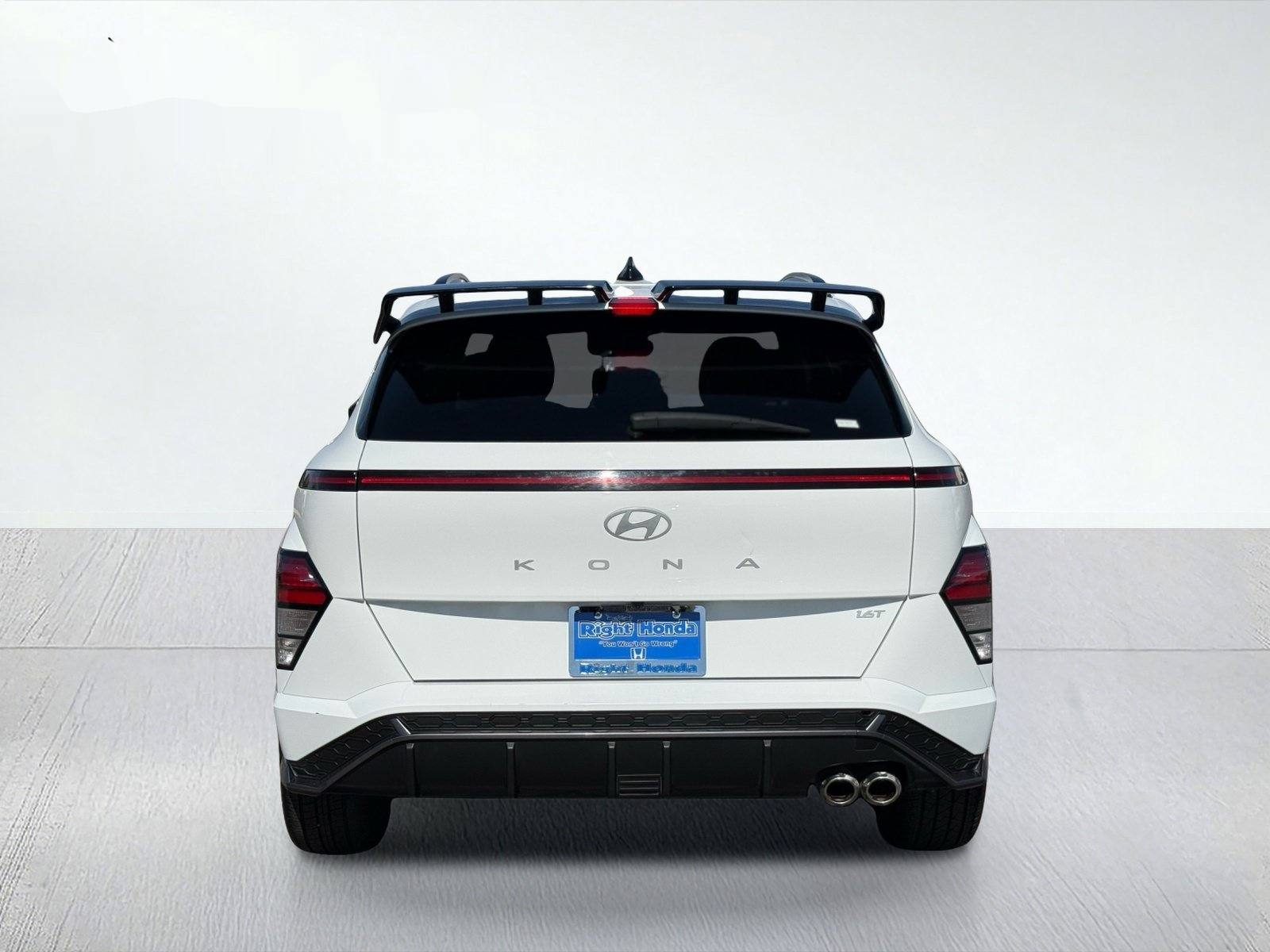 2024 Hyundai Kona N Line — photo 6 thumbnail
