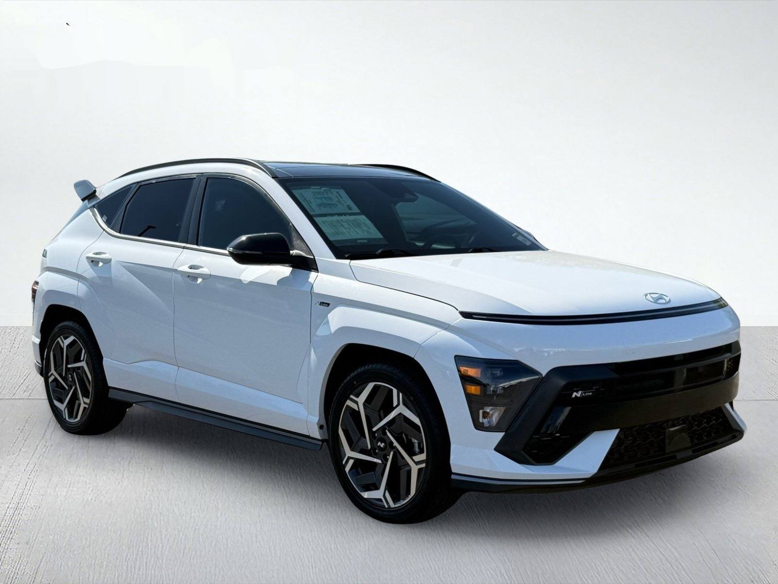2024 Hyundai Kona N Line — photo 9 thumbnail