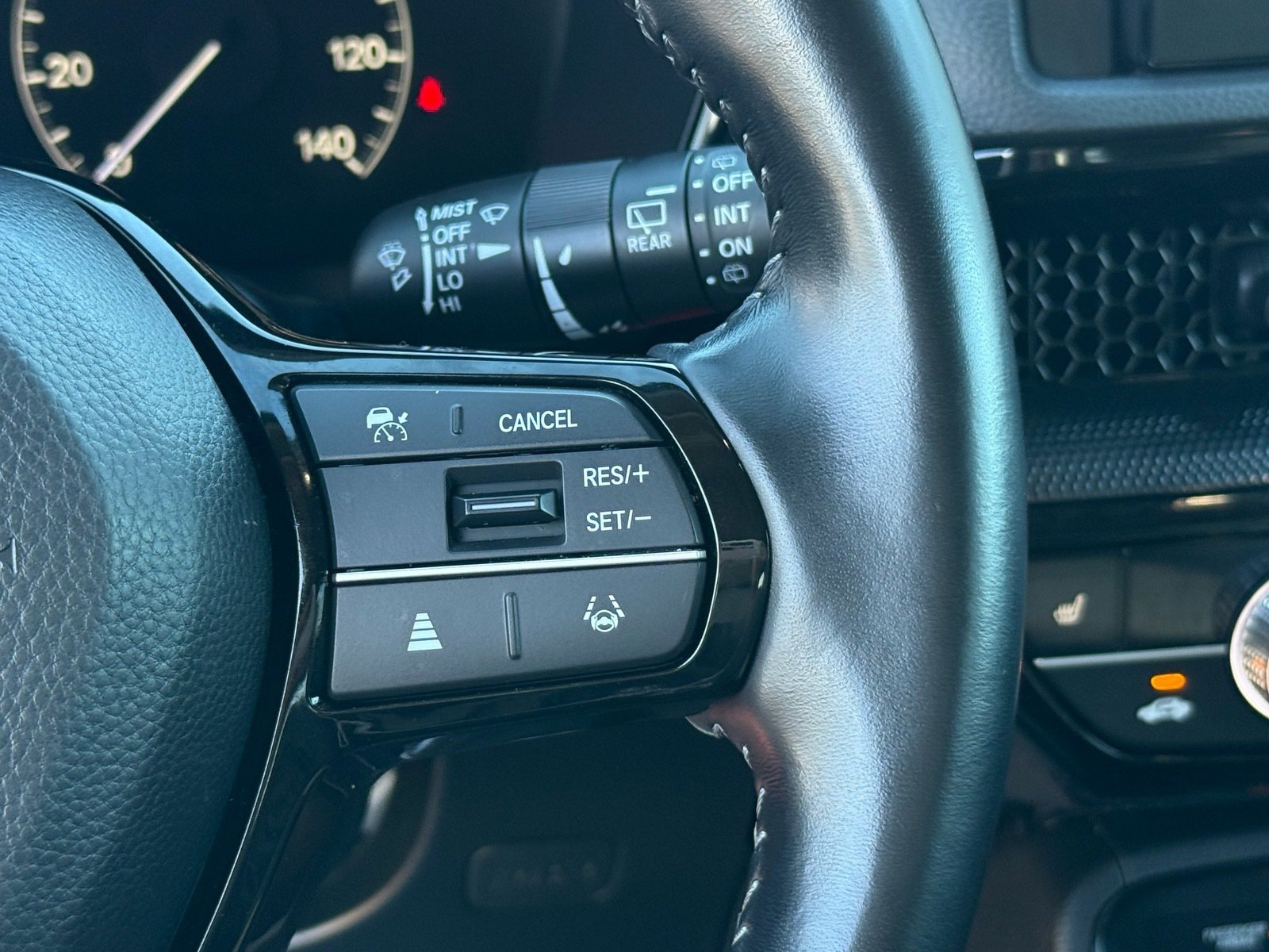 2025 Honda CR-V EX-L — photo 17 thumbnail