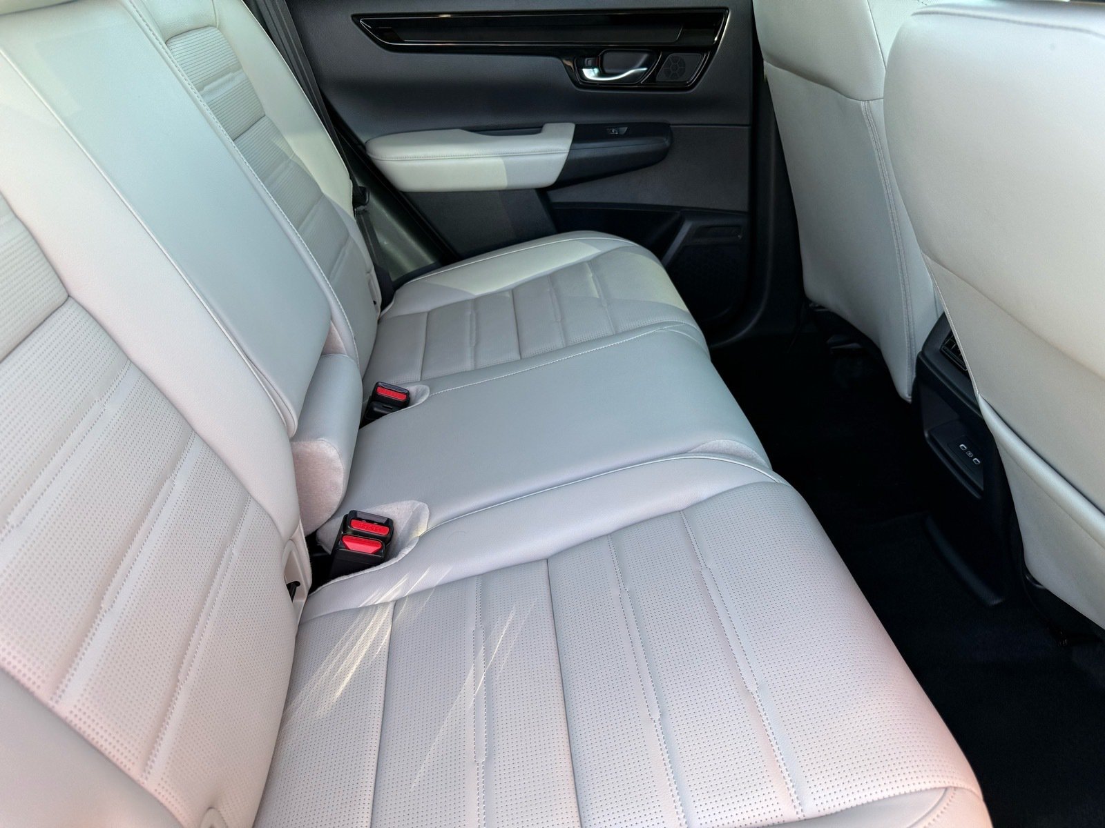 2025 Honda CR-V EX-L — photo 28 thumbnail