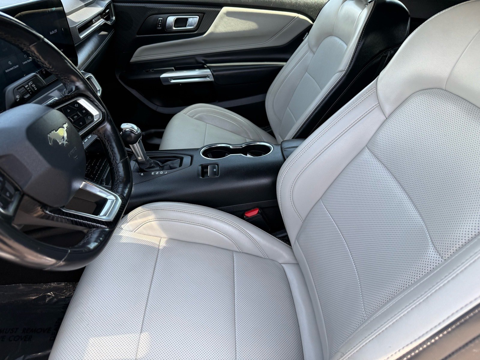 2024 Ford Mustang EcoBoost Premium — photo 12 thumbnail