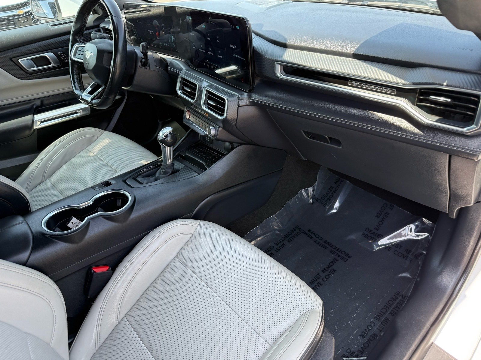 2024 Ford Mustang EcoBoost Premium — photo 28 thumbnail