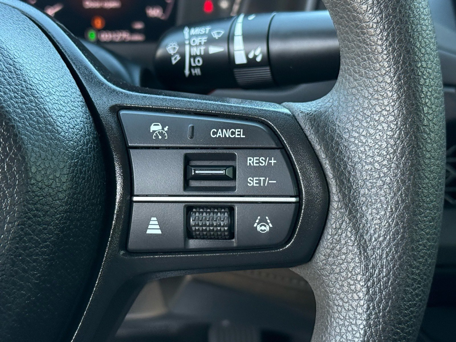 2024 Honda Accord Sedan LX — photo 17 thumbnail