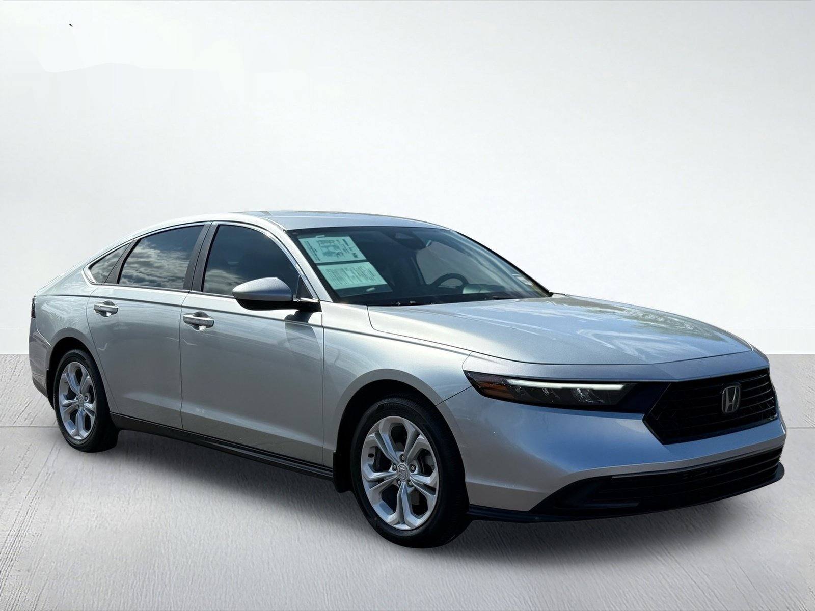 2024 Honda Accord Sedan LX — photo 9 thumbnail