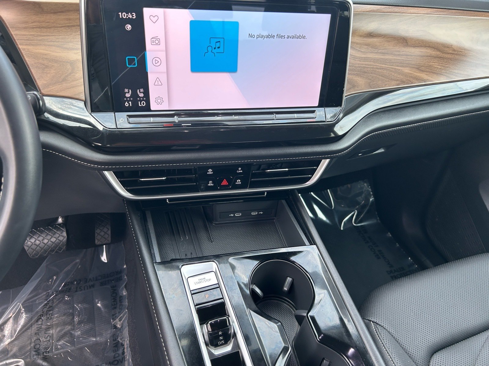 2025 Volkswagen Atlas 2.0T SE w/Technology — photo 23 thumbnail