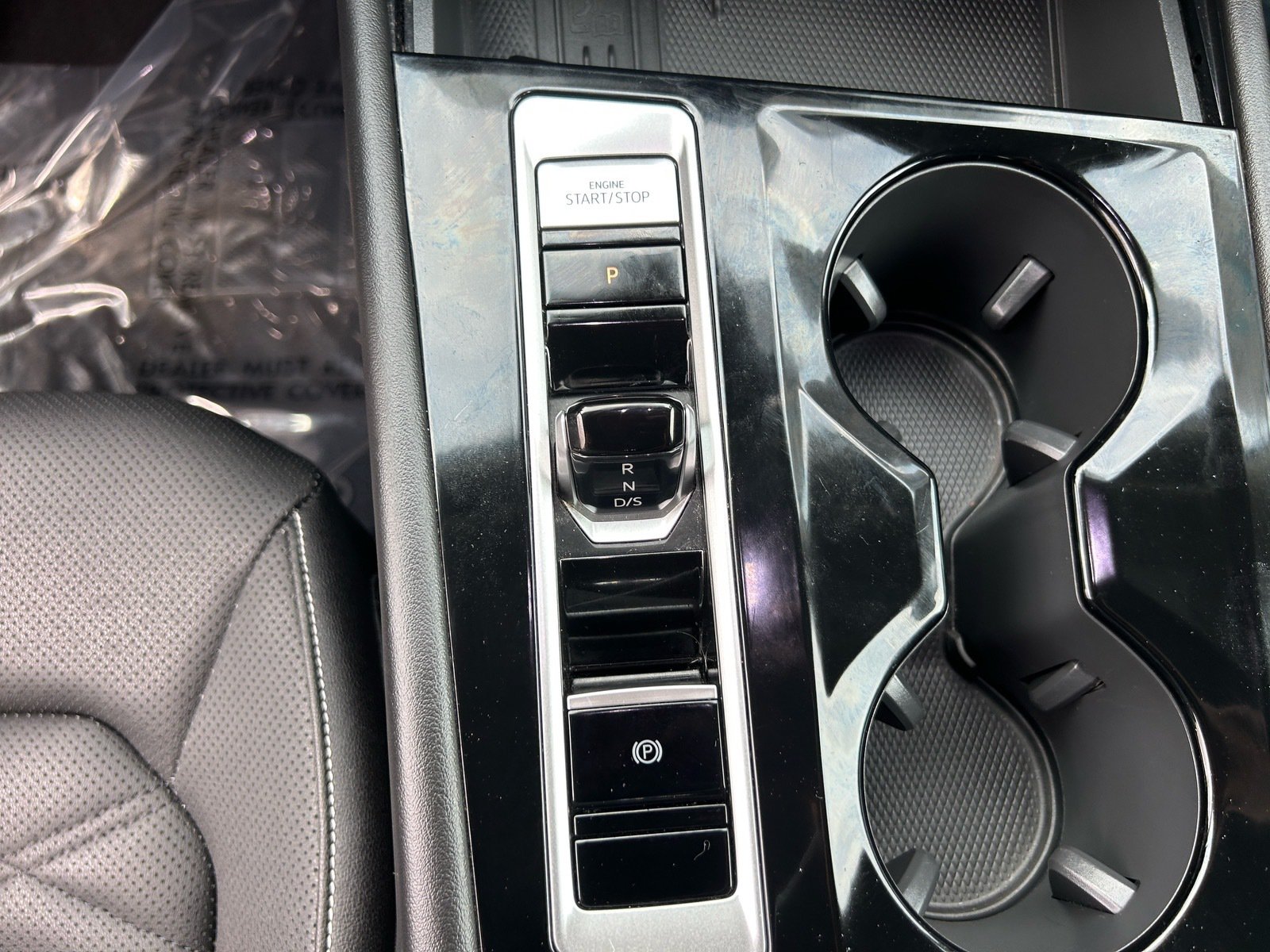 2025 Volkswagen Atlas 2.0T SE w/Technology — photo 27 thumbnail