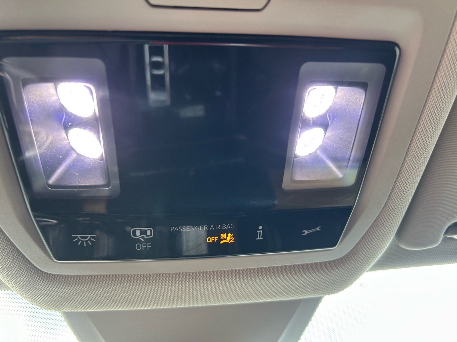 2025 Volkswagen Atlas 2.0T SE w/Technology — photo 28 thumbnail