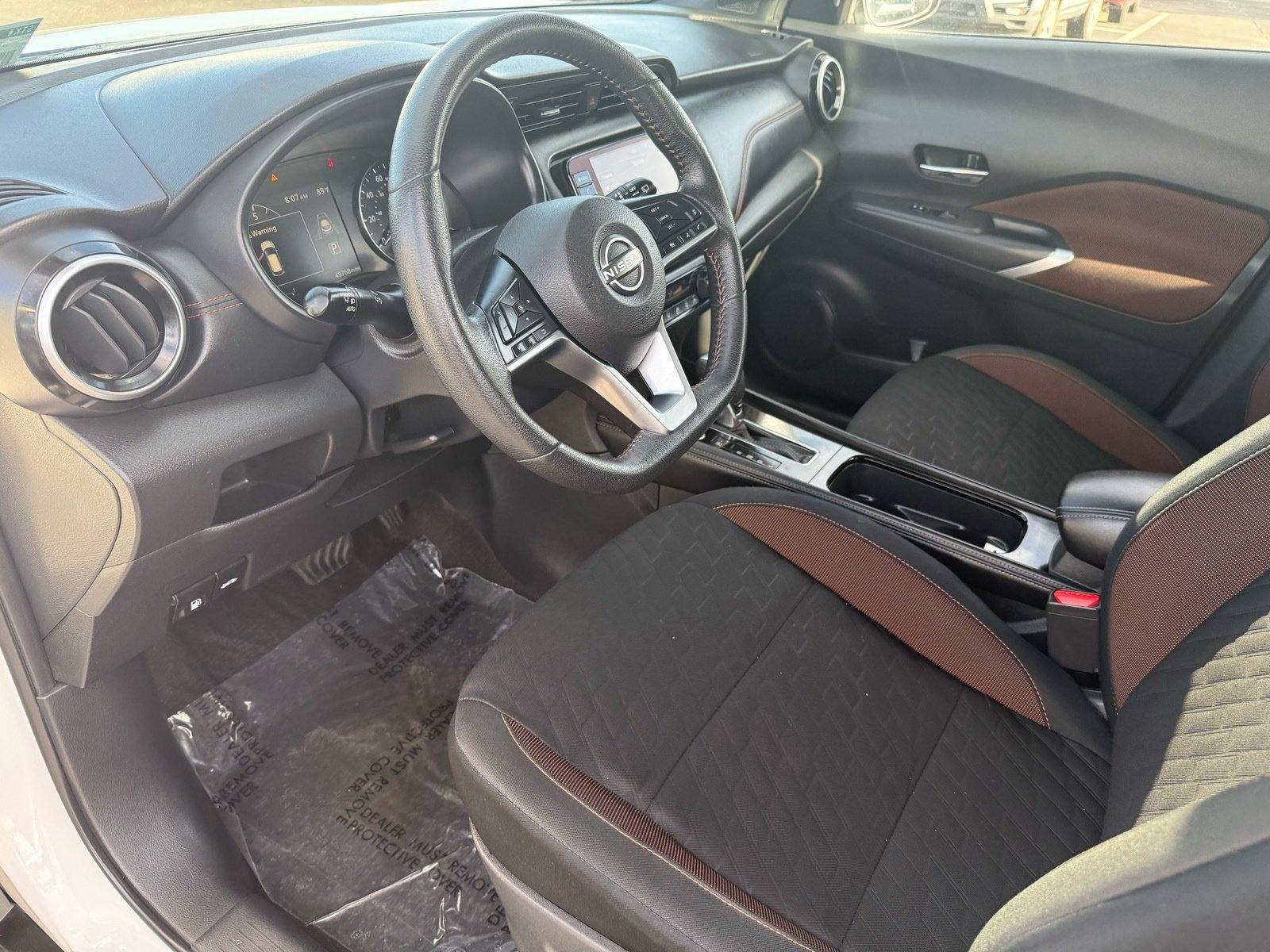 2024 Nissan Kicks SR — photo 11 thumbnail