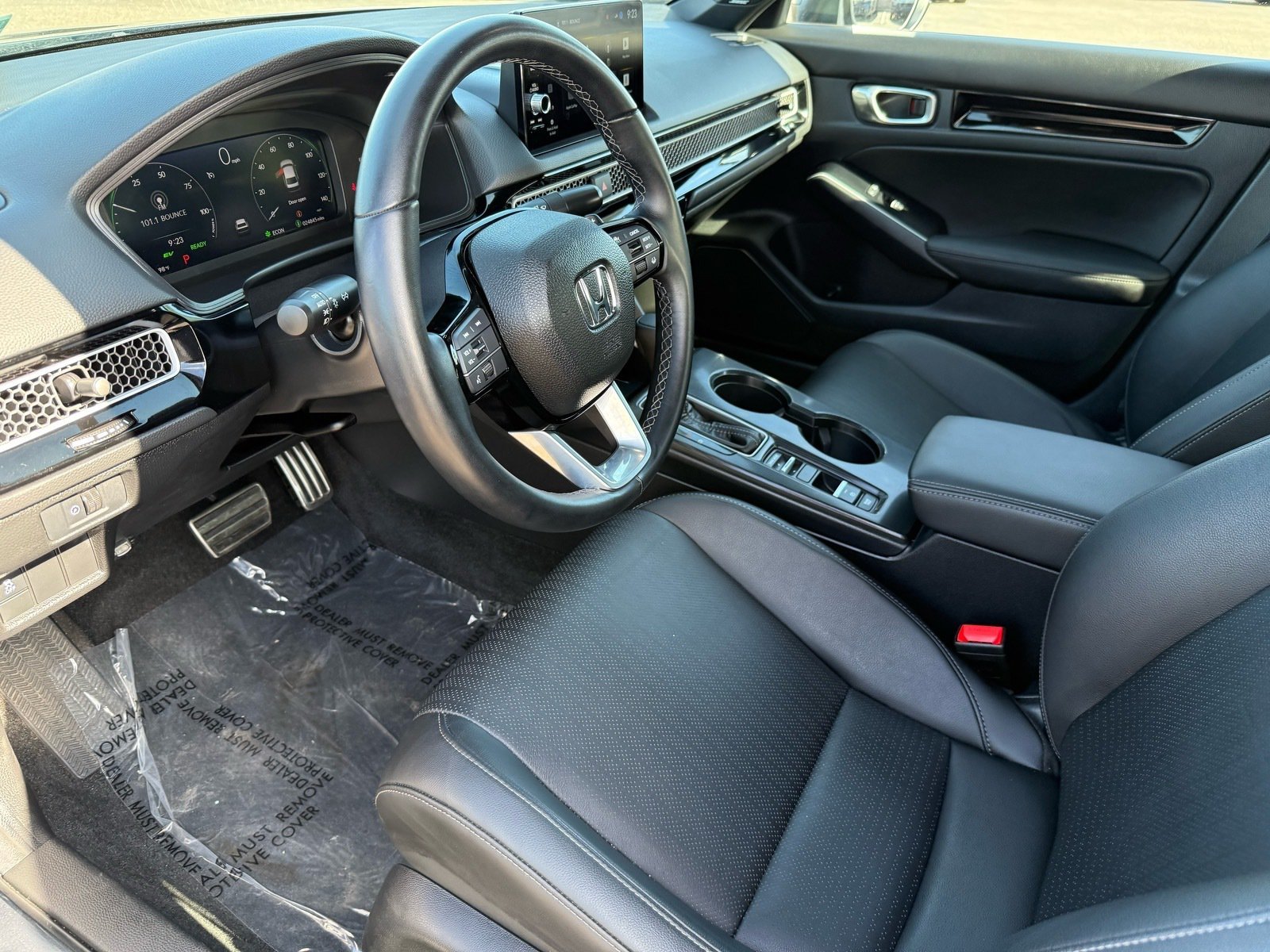 2026 Honda Civic Hybrid Sport Touring — photo 11 thumbnail