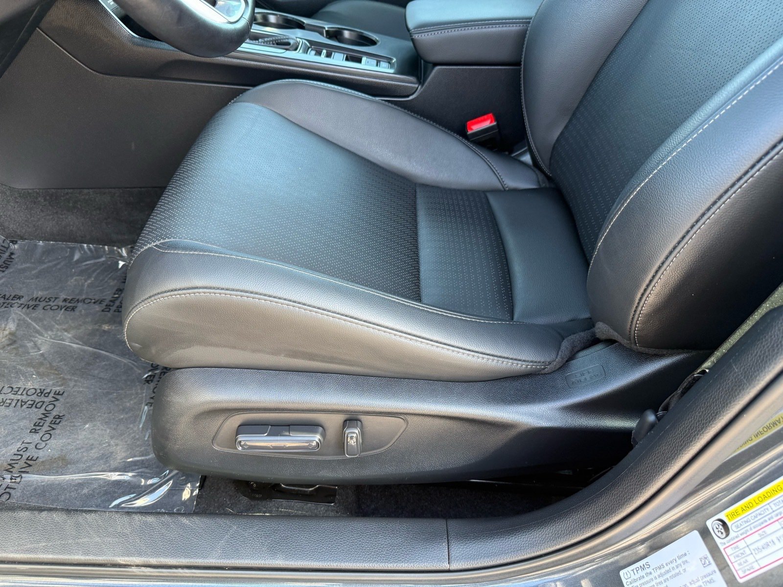 2026 Honda Civic Hybrid Sport Touring — photo 13 thumbnail