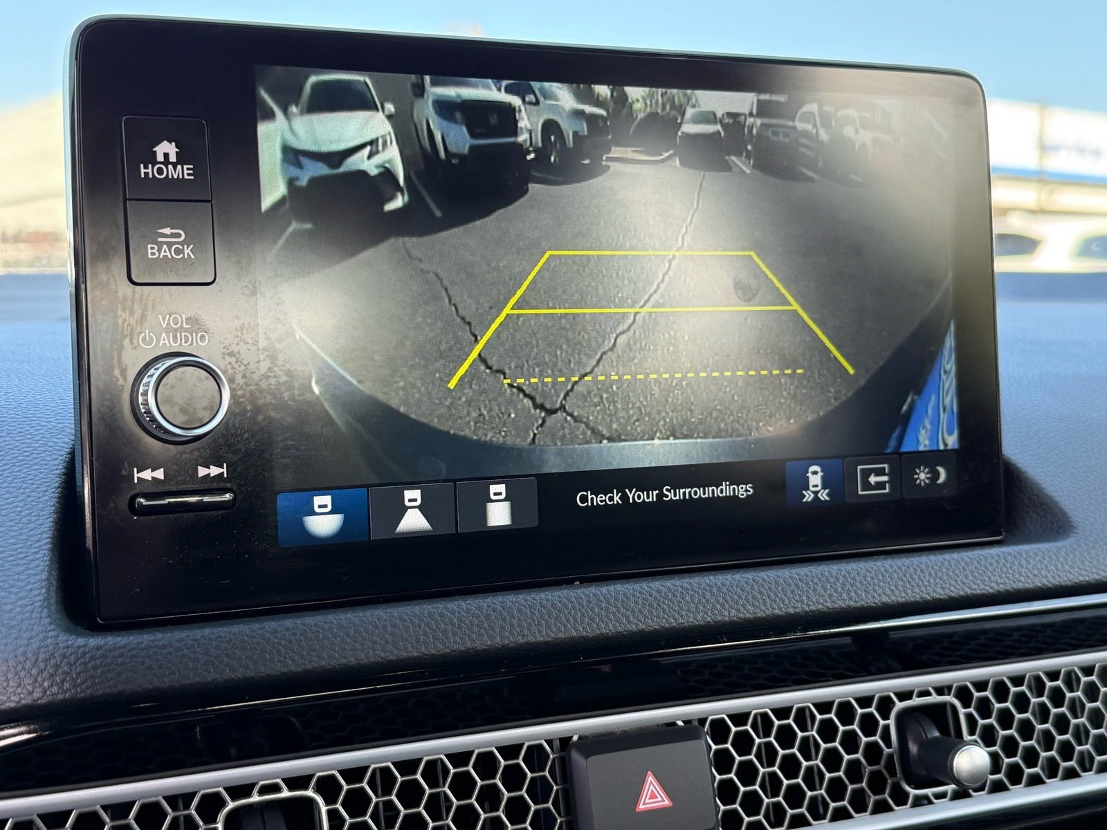 2026 Honda Civic Hybrid Sport Touring — photo 21 thumbnail