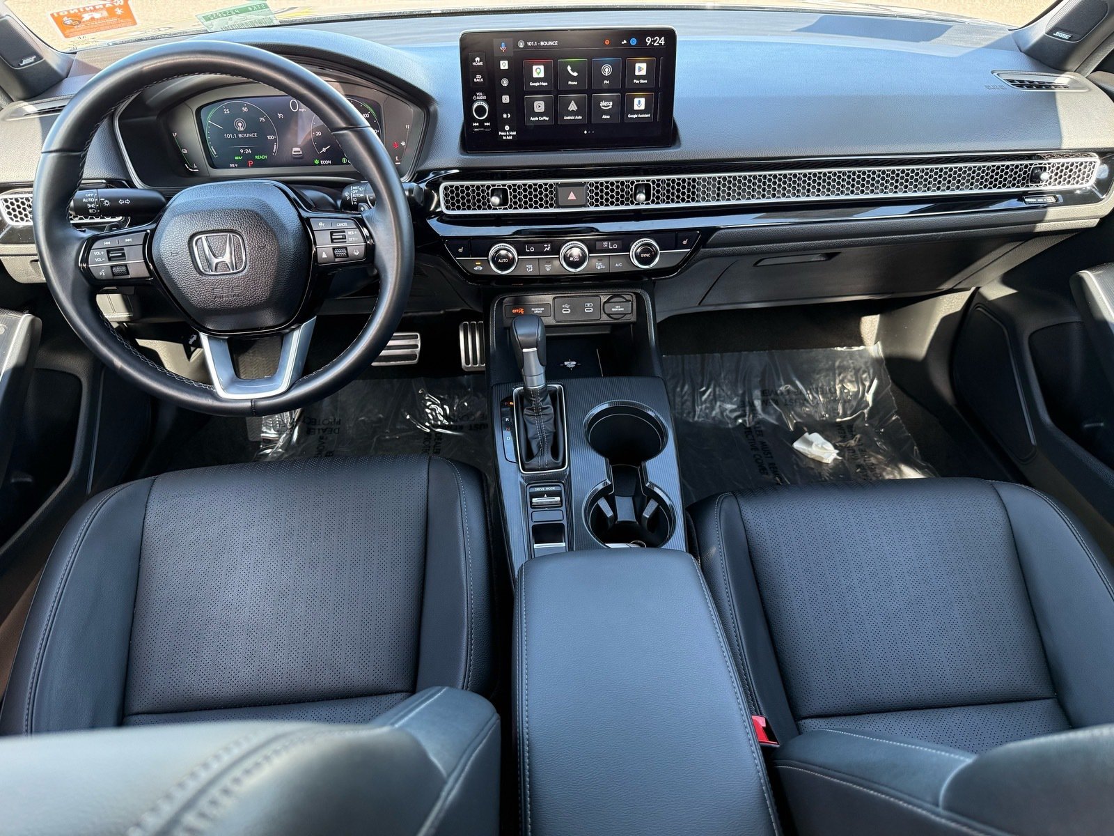 2026 Honda Civic Hybrid Sport Touring — photo 27 thumbnail