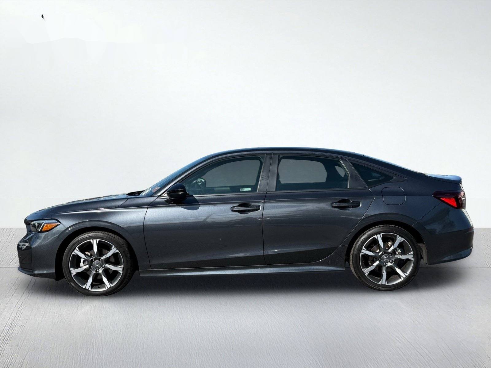 2026 Honda Civic Hybrid Sport Touring — photo 3 thumbnail