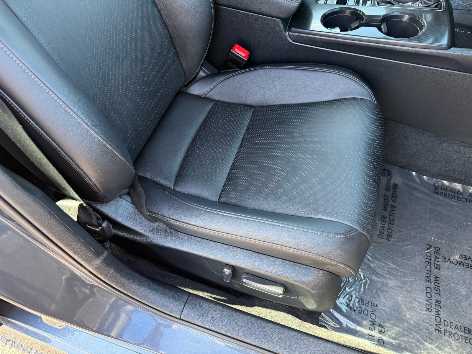 2026 Honda Civic Hybrid Sport Touring — photo 31 thumbnail