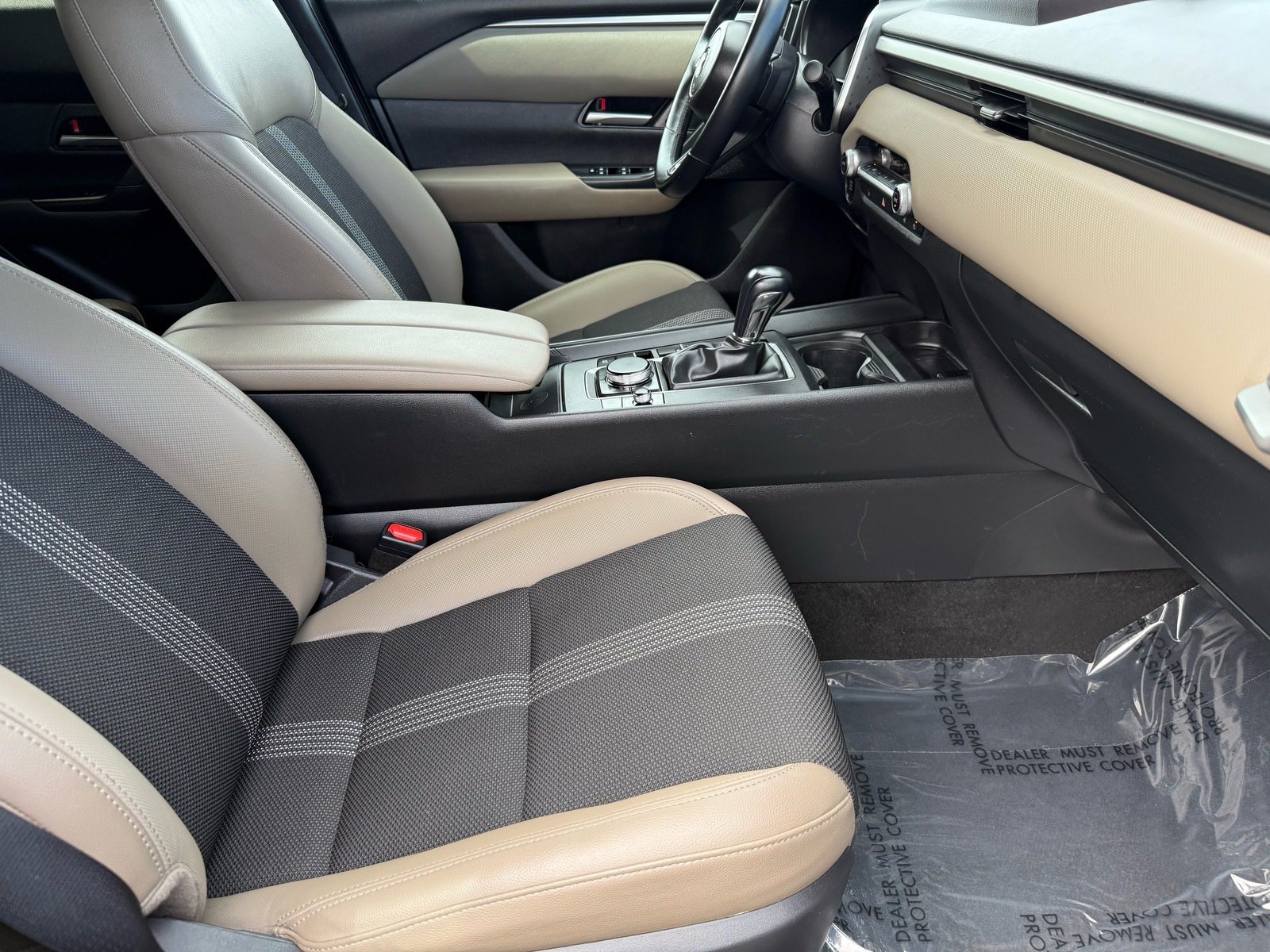 2025 Mazda CX-50 2.5 S Premium Package — photo 30 thumbnail