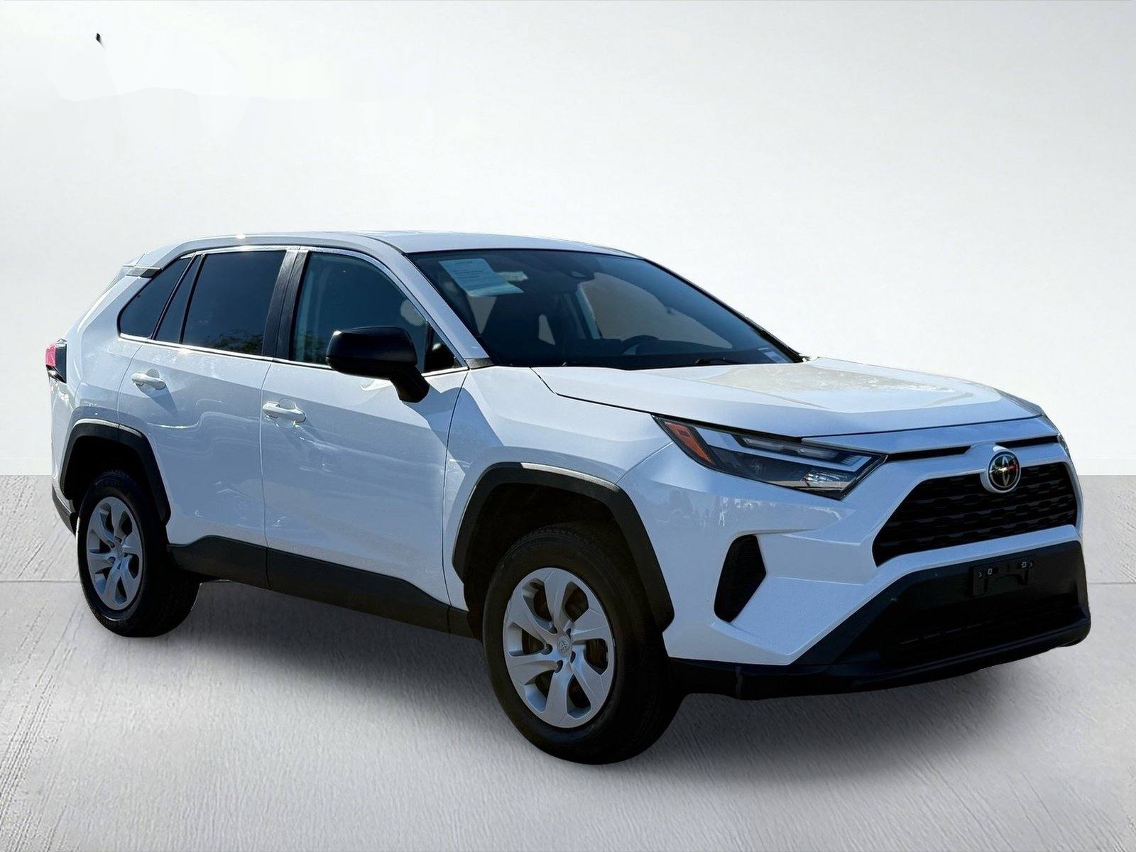 2025 Toyota RAV4 LE — photo 9 thumbnail