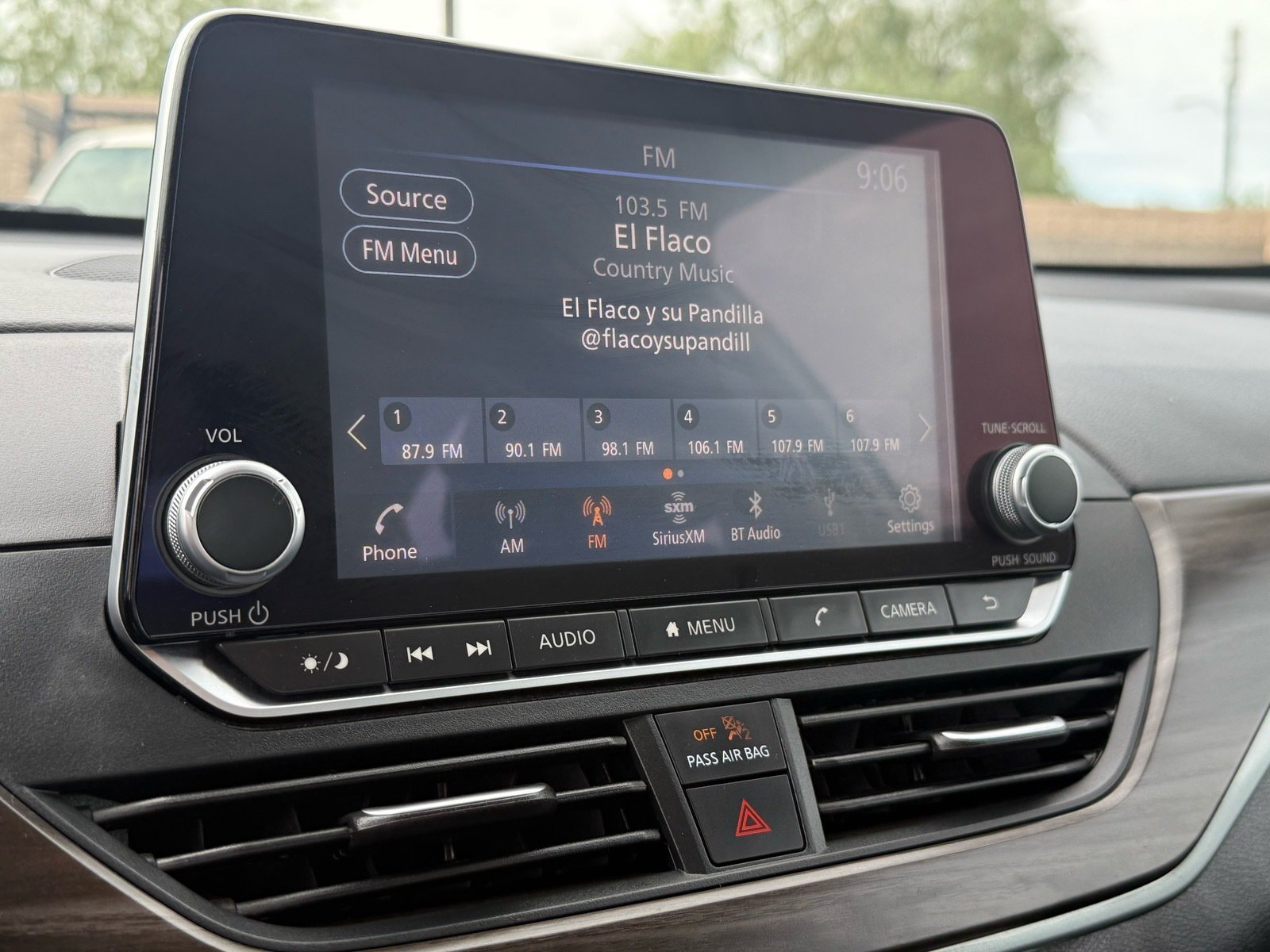 2025 Nissan Altima 2.5 SV — photo 20 thumbnail